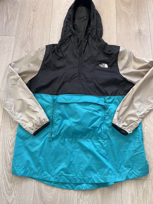 The north store face fanorak waterproof