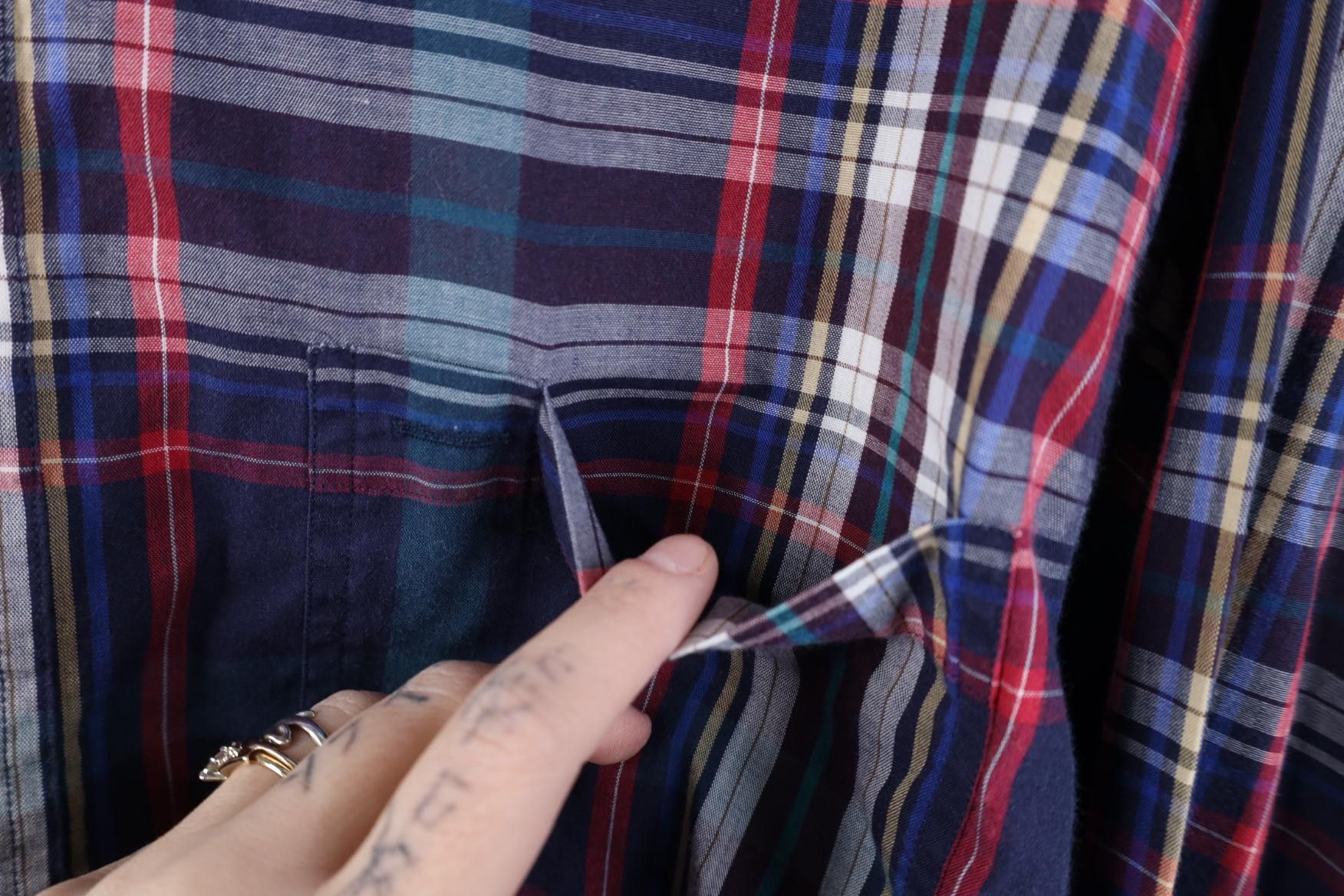 Vintage Vintage 90s Streetwear Madras Collared Button Down Shirt Size US M / EU 48-50 / 2 - 5 Thumbnail
