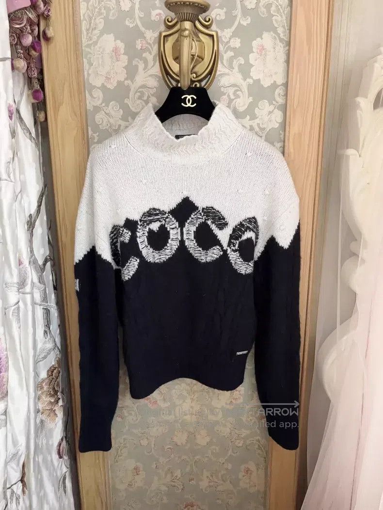 Chanel Chanel Ski series sweater Size S / US 4 / IT 40 - 1 Thumbnail