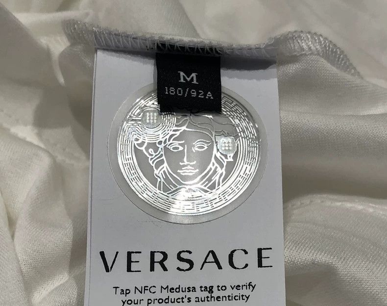 Versace Versace T-shirt Size US M / EU 48-50 / 2 - 7 Thumbnail