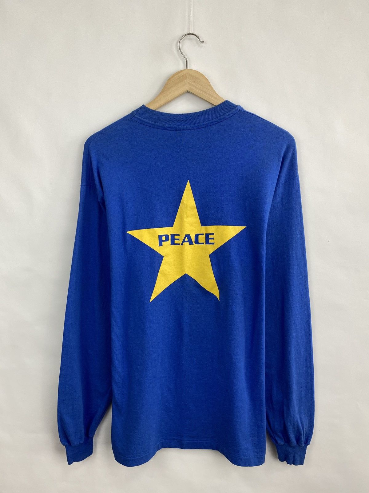 Hanes Vintage 1992 Charter The Love Album Peace Long Sleeve Y2K Size US L / EU 52-54 / 3 - 7 Thumbnail