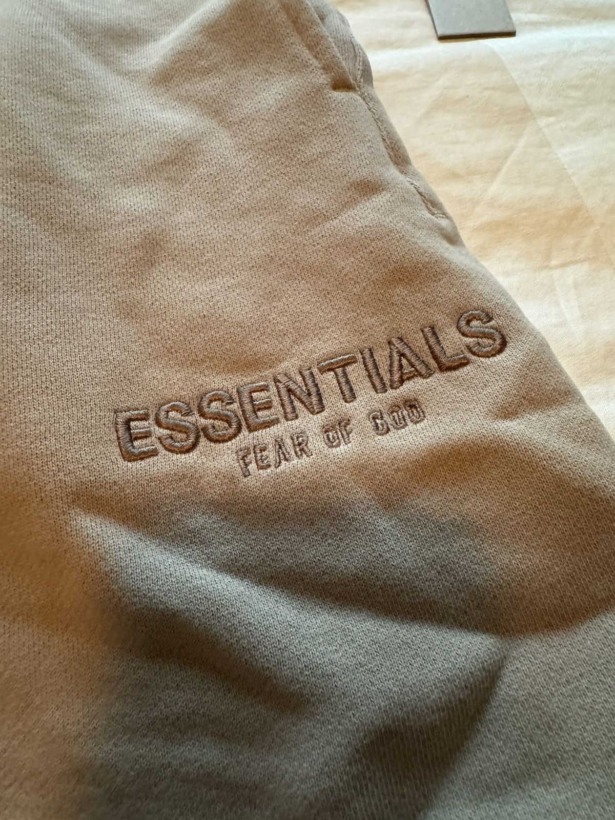 Essentials × Fear of God Sweat Shorts - Tan Size US 30 / EU 46 - 6 Thumbnail