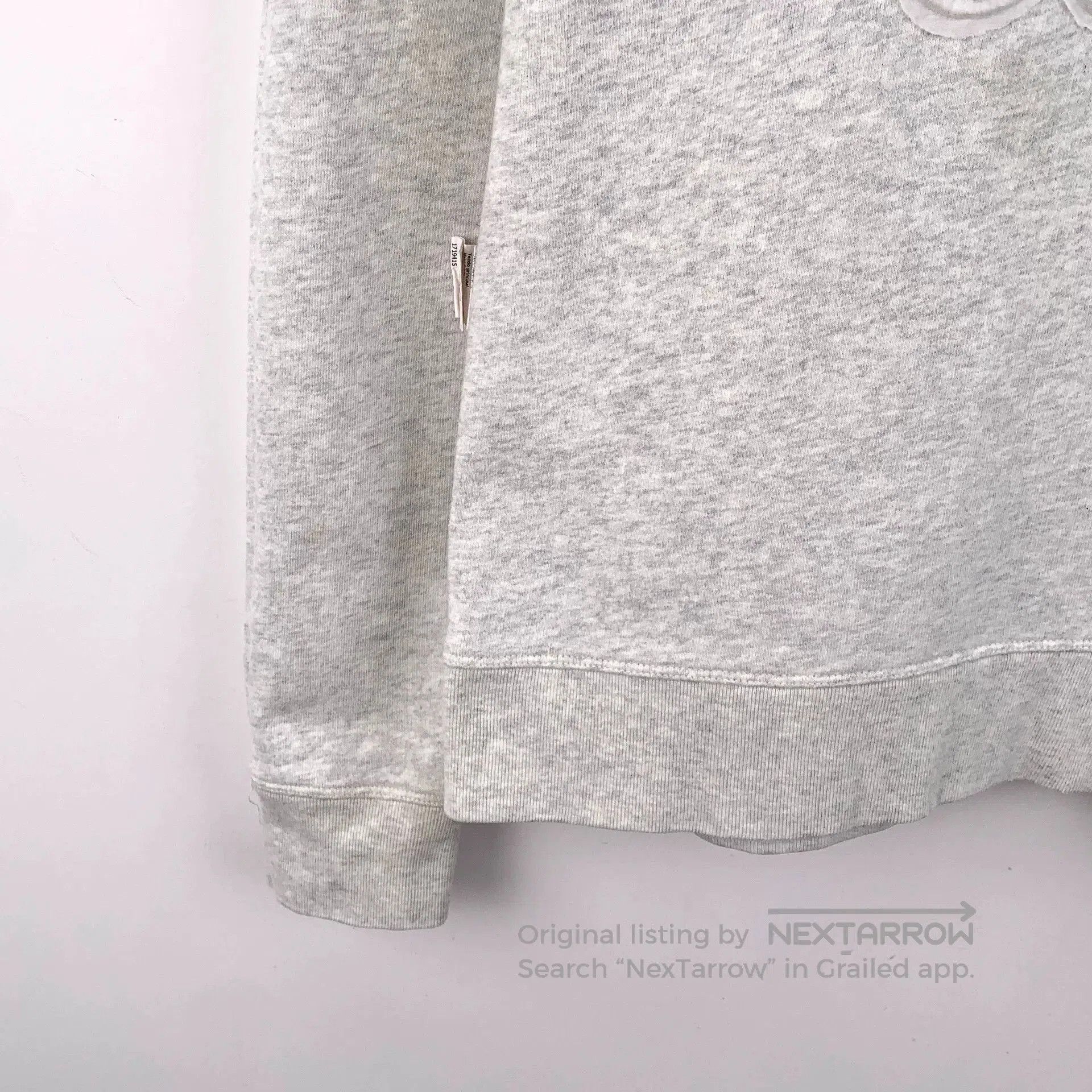 Loewe Loewe Gray White Logo Embroidered Sweatshirt. Size US M / EU 48-50 / 2 - 5 Thumbnail