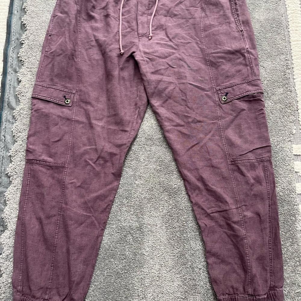 Designer Anthropology Pilcro Classic Seamed Joggers Size 40" / US 18 - 6 Thumbnail