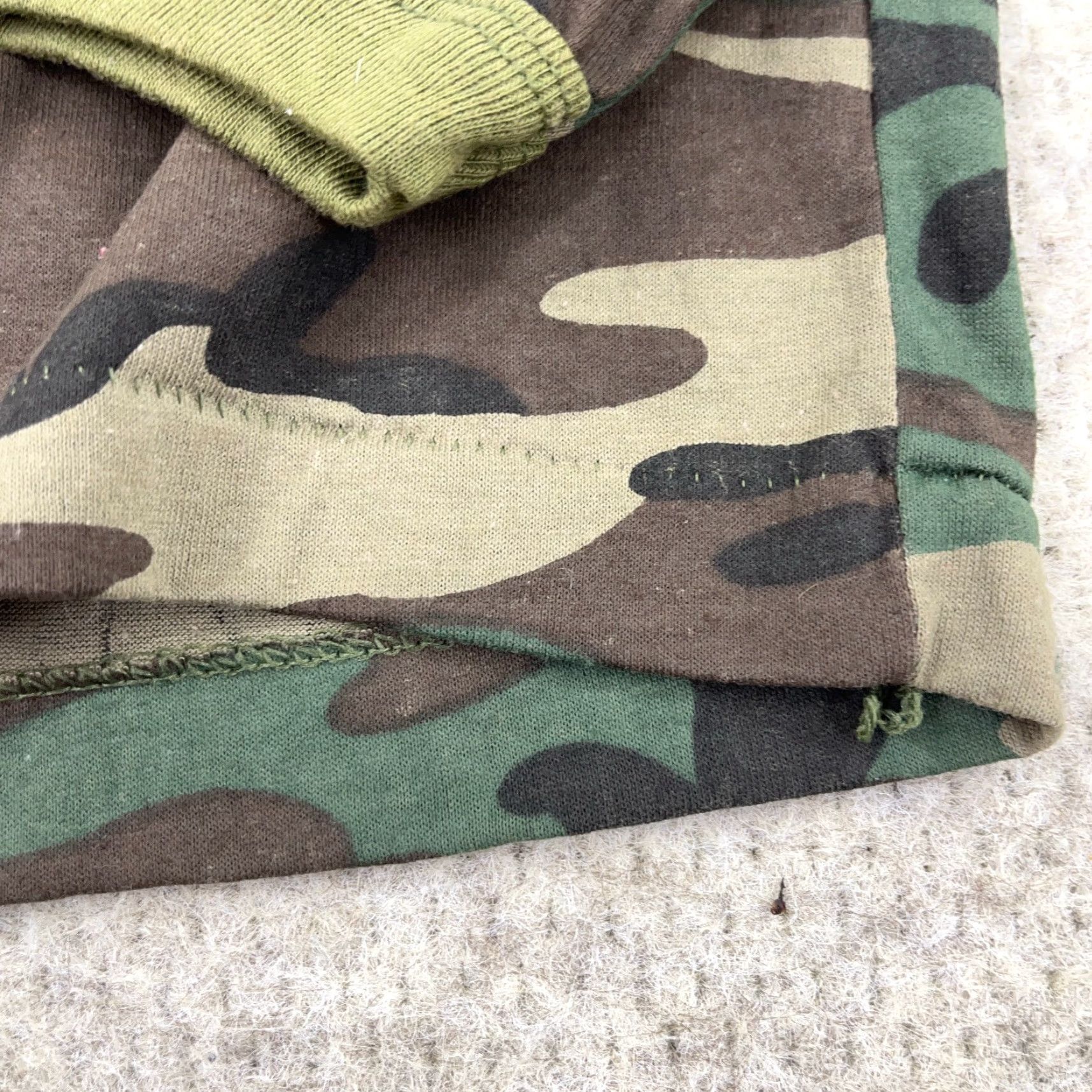 Vintage VINTAGE Camo Shirt Men M Green Pocket Tee USA Army Single Stitch 90s Skate Shirt M Green 90s Hip Hop Military Retro Mens Size US M / EU 48-50 / 2 - 4 Thumbnail