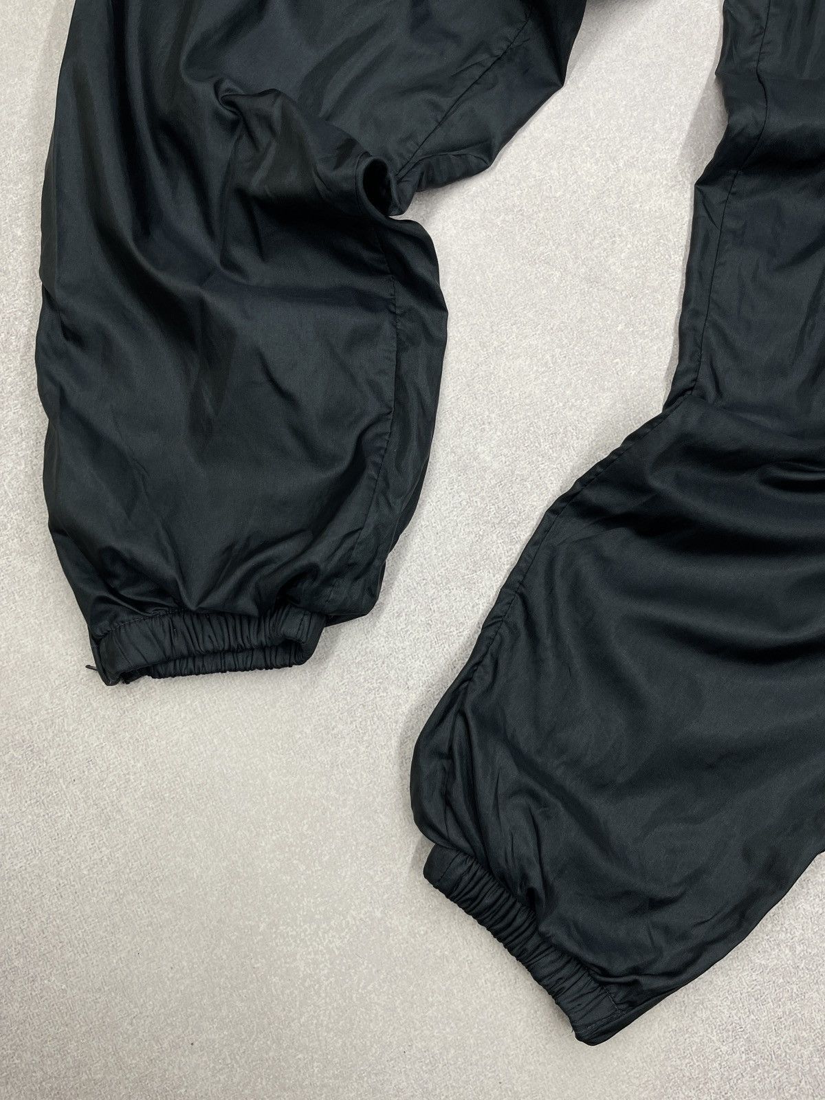 Nike Vintage Nike One Bowerman Drive Nylon Sweatpants Drill Size US 34 / EU 50 - 5 Thumbnail