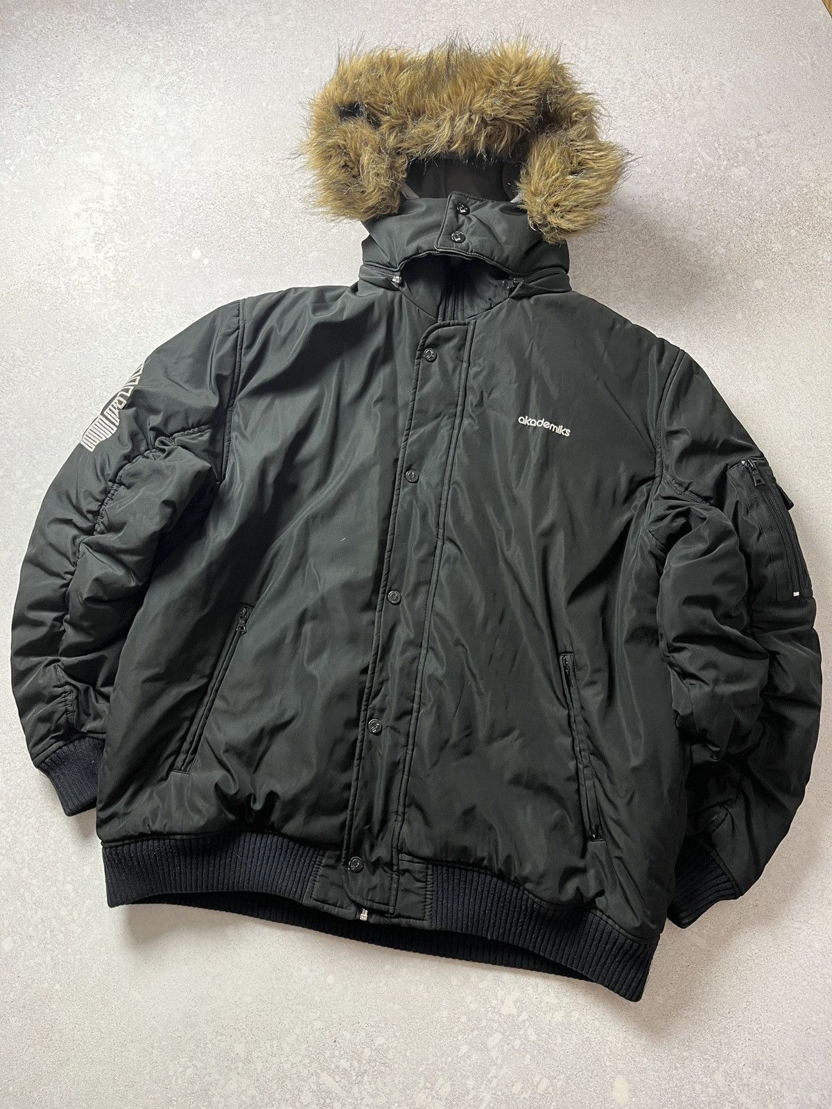 Akademiks Vintage Akademiks Down Jacket Windproof Winter Rap Size US XXL / EU 58 / 5 - 1 Thumbnail