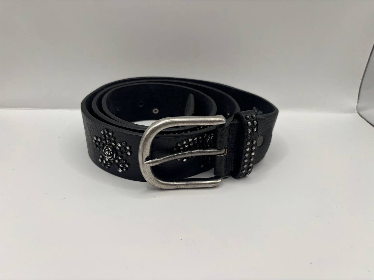Vintage Y2K Floral Studded Leather Belt - Black Size ONE SIZE - 1 Thumbnail