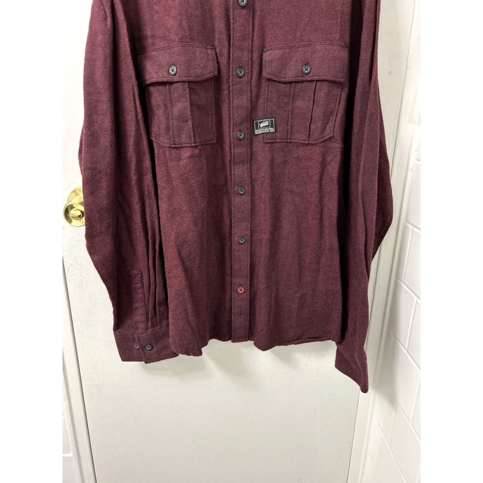 Vans VANS Shirt Mens M Red Burgundy Flannel Long Sleeve Button Down Logo Chest Pocket Outdoor Army 90s Style Mens Size US M / EU 48-50 / 2 - 3 Thumbnail