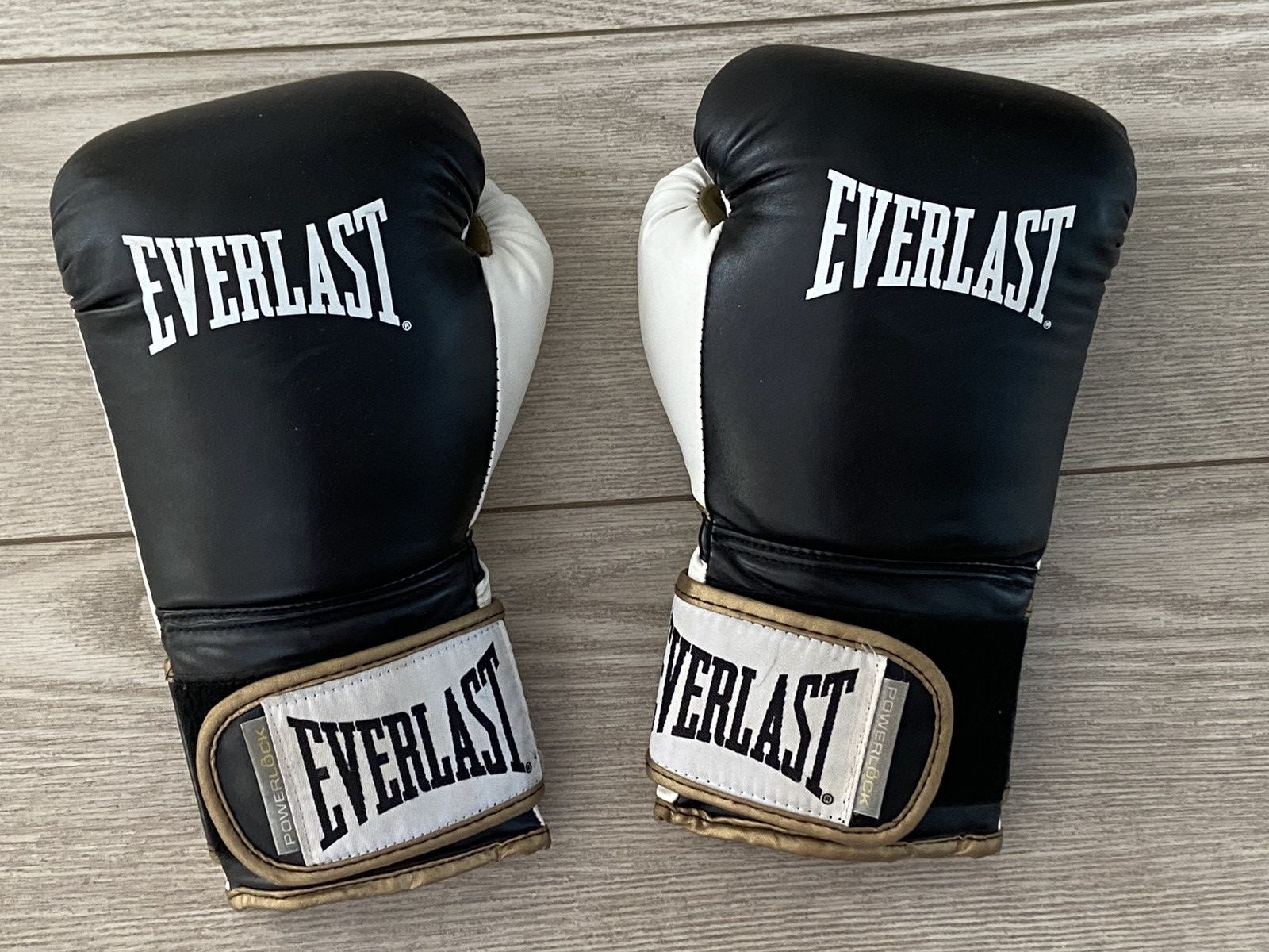 Everlast Everlast boxing gloves Size ONE SIZE - 8 Thumbnail