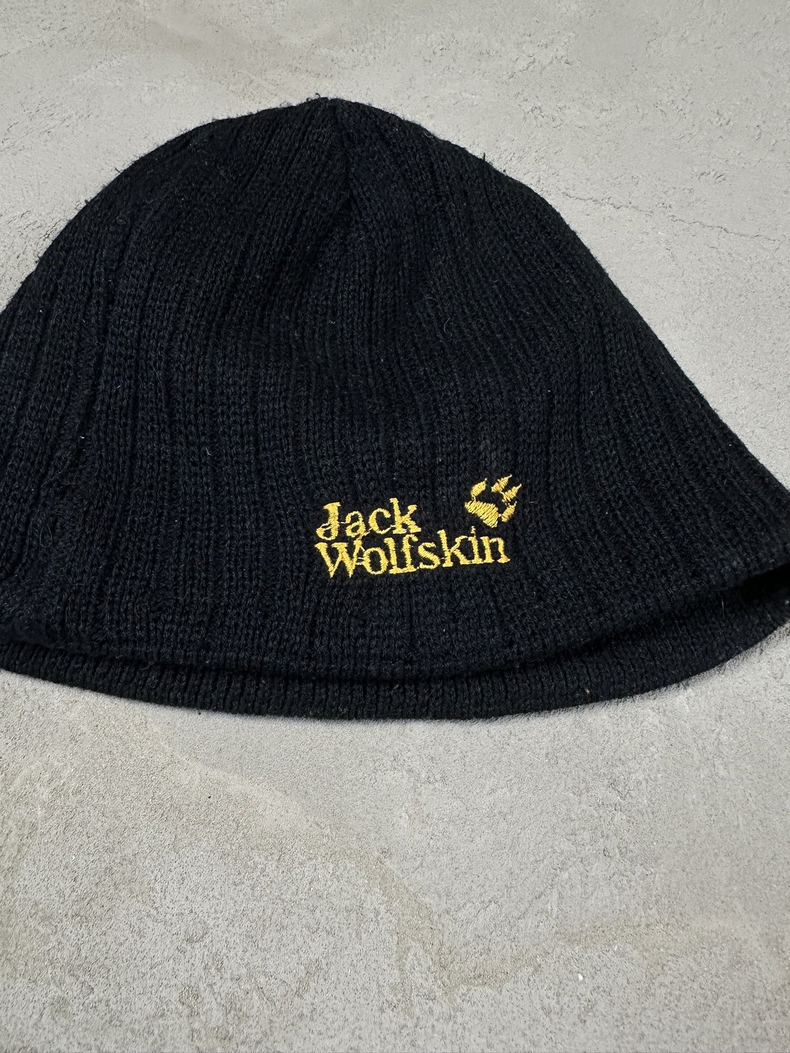 Jack Wolfskin Vintage Jack Wolfskin Gorpcore Embroidery Beanie Hat Size ONE SIZE - 2 Thumbnail