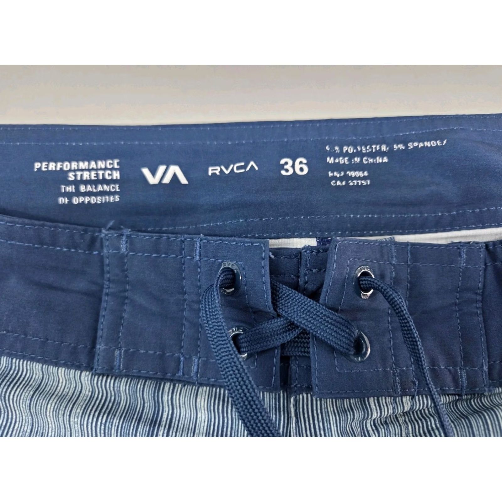 RVCA RVCA Mens Performance Stretch Boardshorts Drawstring Logo Embroidered 36 #8708 Size ONE SIZE - 2 Thumbnail