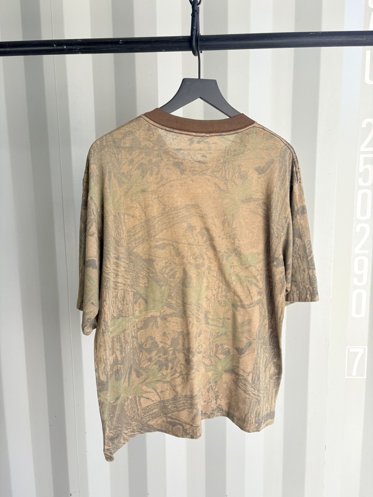Vintage Vintage Camo Shirt Blank Faded Distressed Grunge Band Thin Size US XL / EU 56 / 4 - 4 Thumbnail