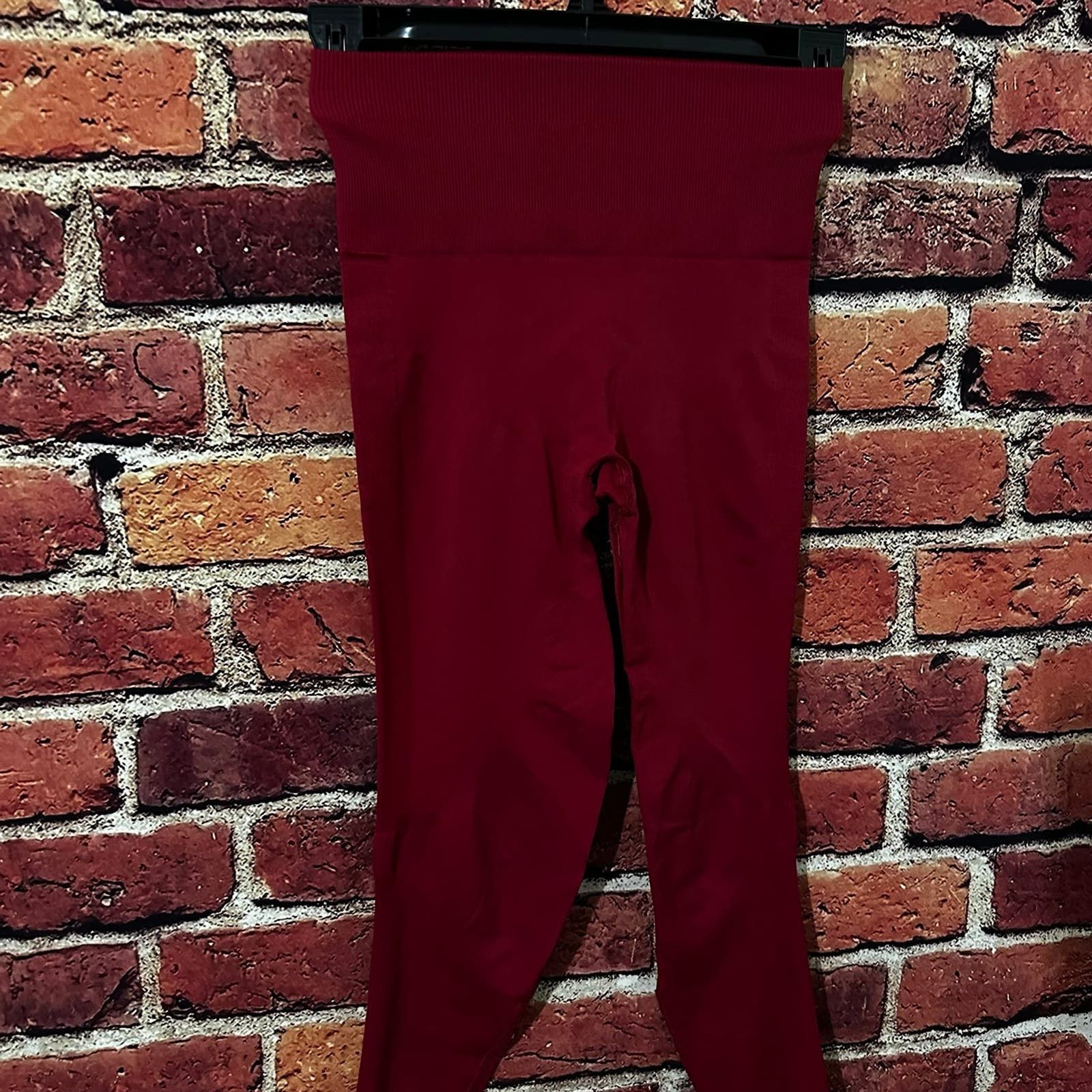 Lululemon lululemon leggings size 4 Size 27" / US 4 / IT 40 - 2 Thumbnail