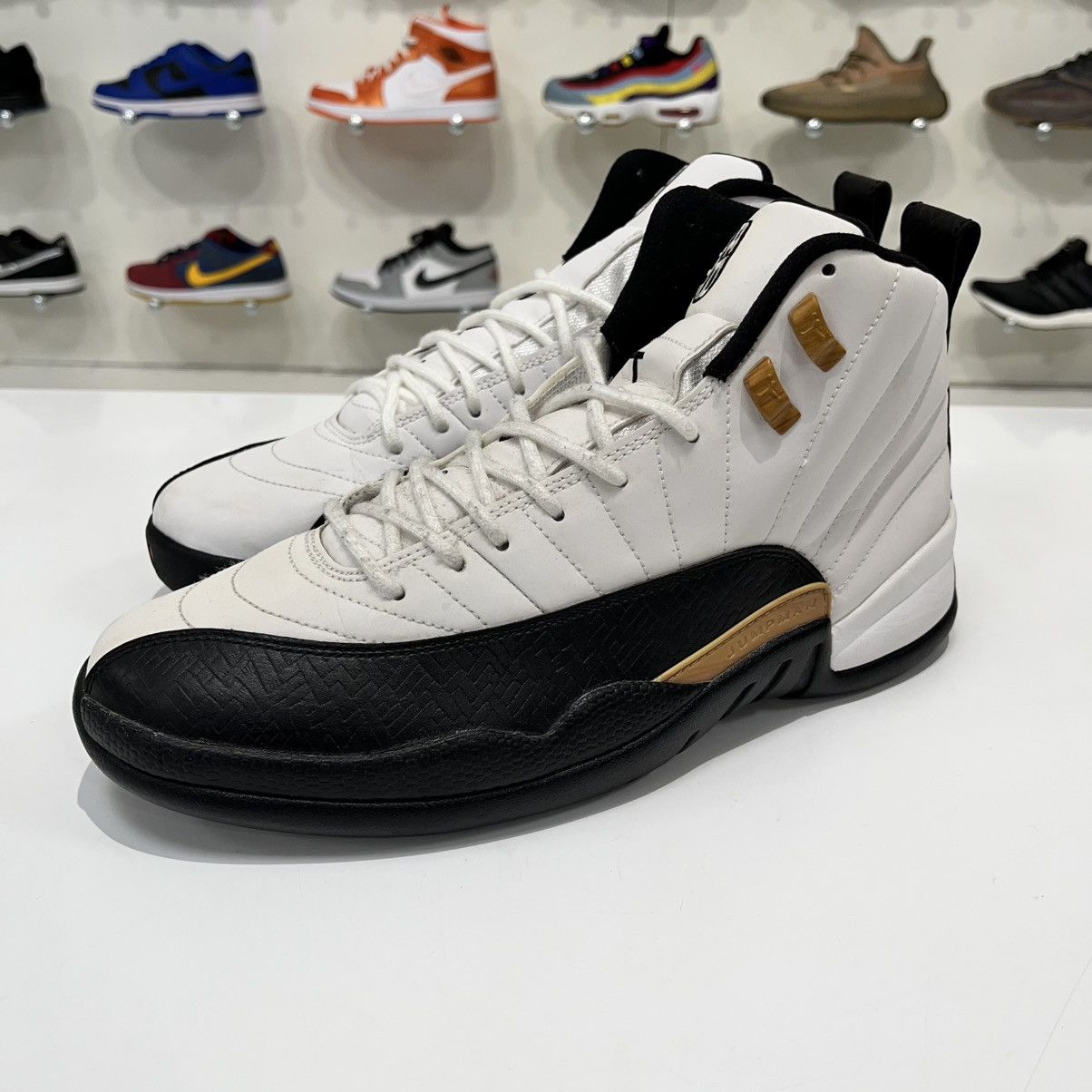 Nike Air Jordan 12 Retro Chinese New Year Size US 10 / EU 43 - 2 Thumbnail