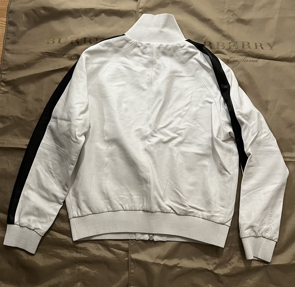 Amiri AMIRI M.a. Logo-Appliqué leather size 52 White $5000 Size US L / EU 52-54 / 3 - 8 Thumbnail