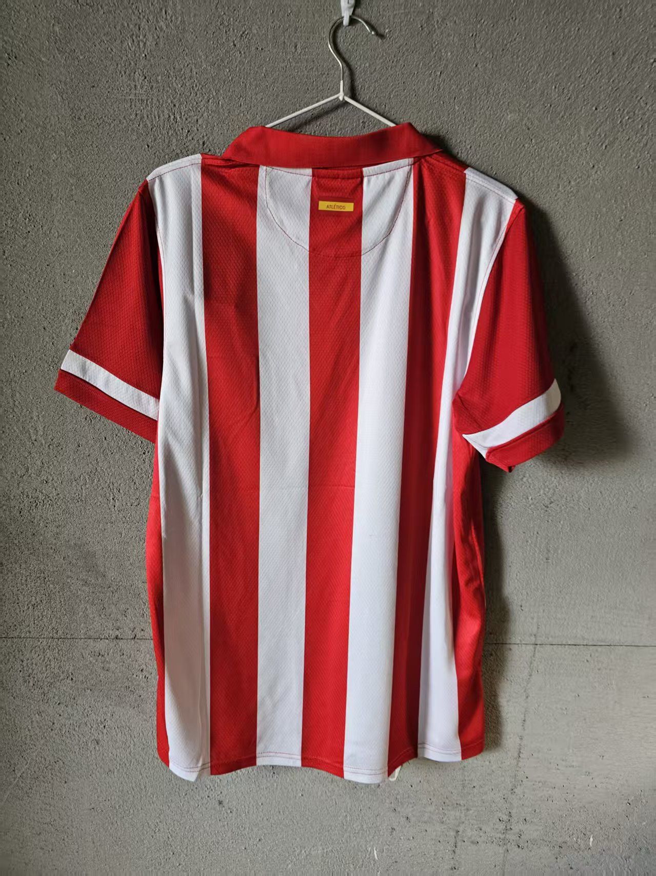 Other 2013 2014 atletico madrid Jersey Size US L / EU 52-54 / 3 - 4 Thumbnail
