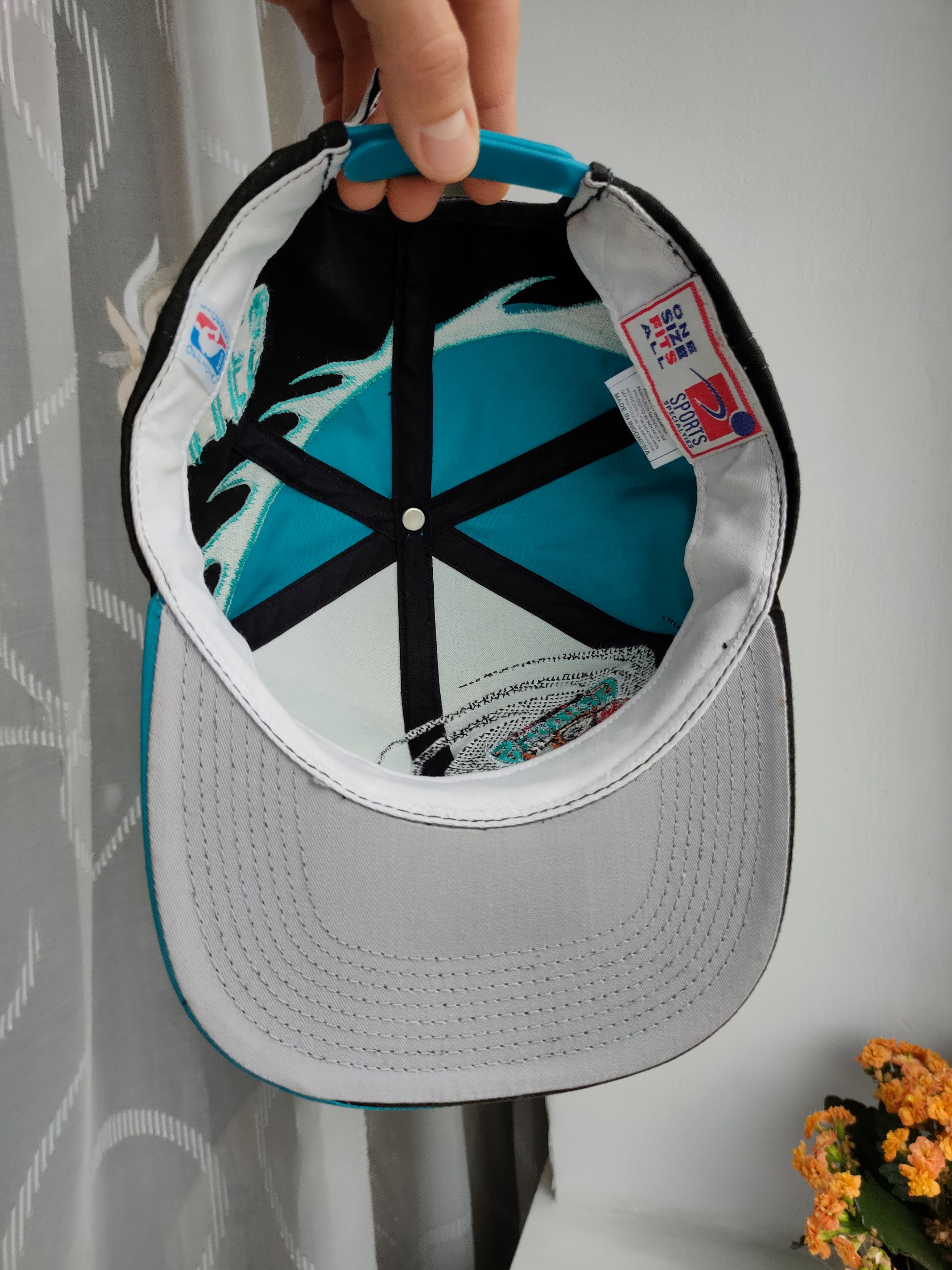 NBA 90s Vintage NBA Vancouver Grizzlies Cap Sport Specialties Size ONE SIZE - 8 Thumbnail