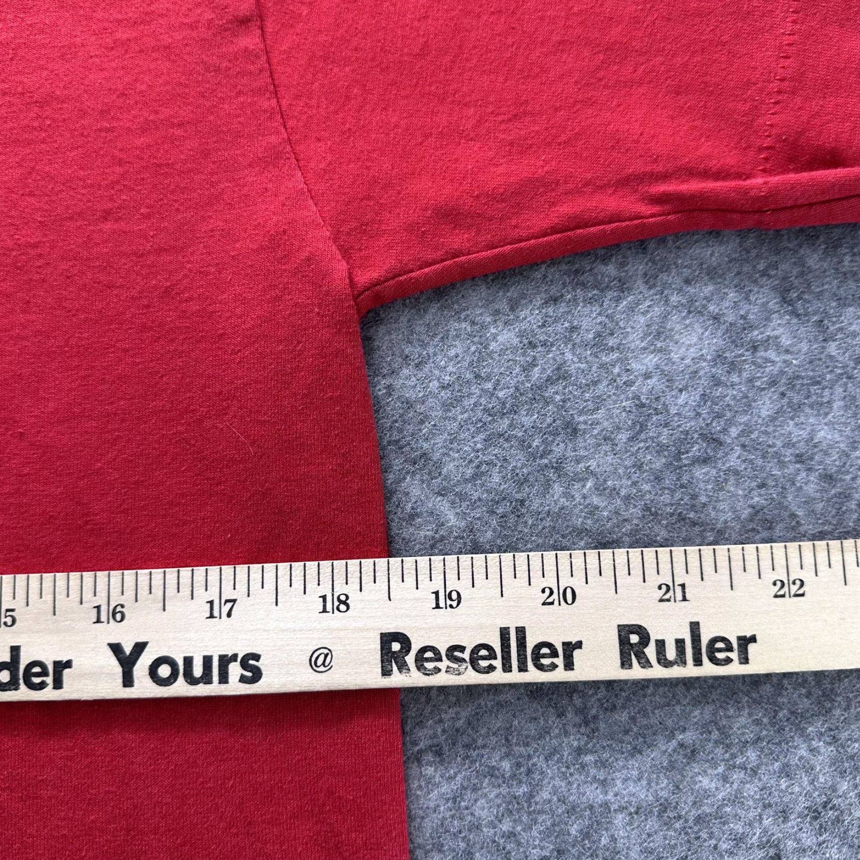 Fruit Of The Loom VINTAGE Champlin Elementary Choir Shirt Mens M Red Fruit of the Loom 90s Tee SS Shirt Size US M / EU 48-50 / 2 - 7 Thumbnail