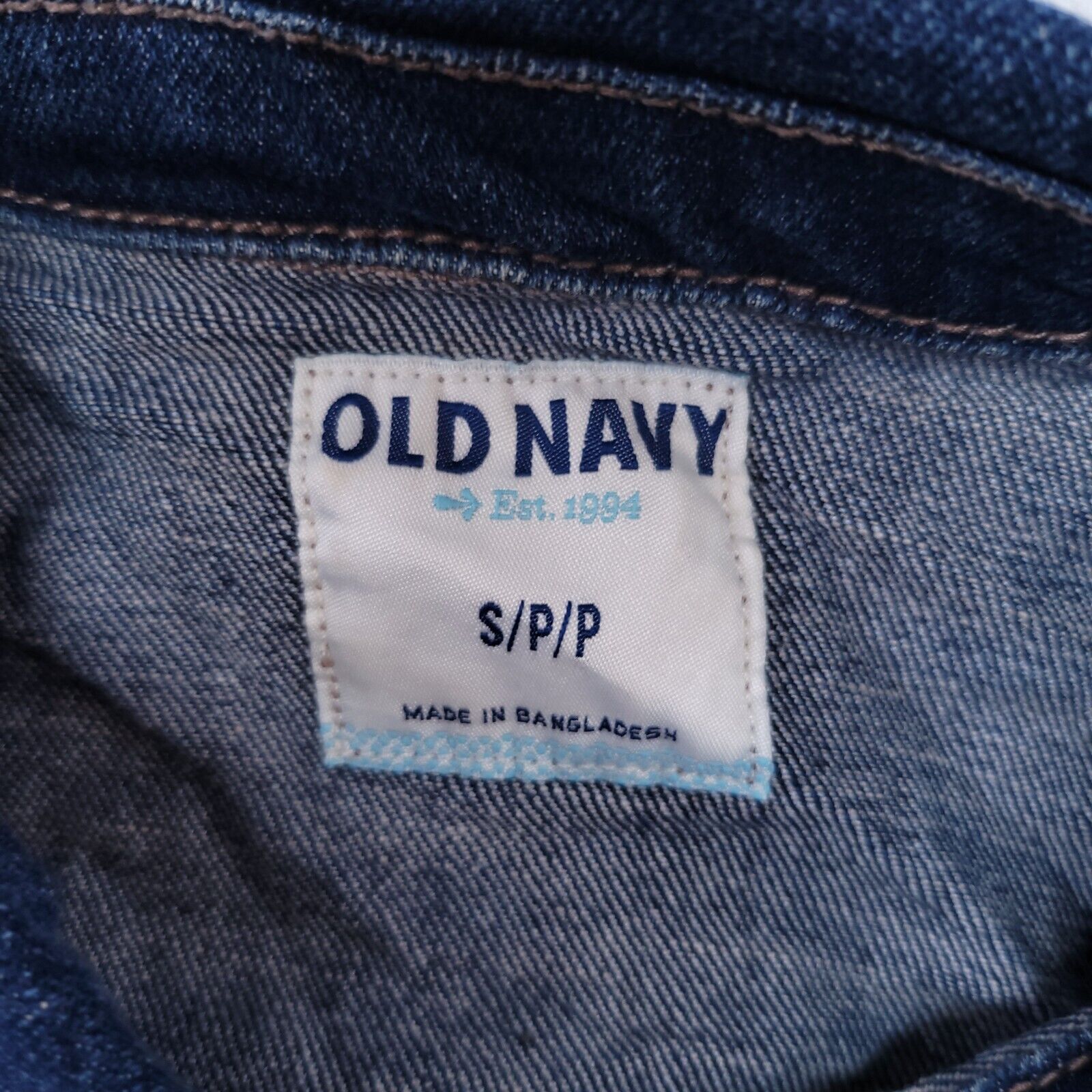 Old Navy Old Navy Button Up Jean Jacket Womens Size Small S Blue Size S / US 4 / IT 40 - 3 Thumbnail