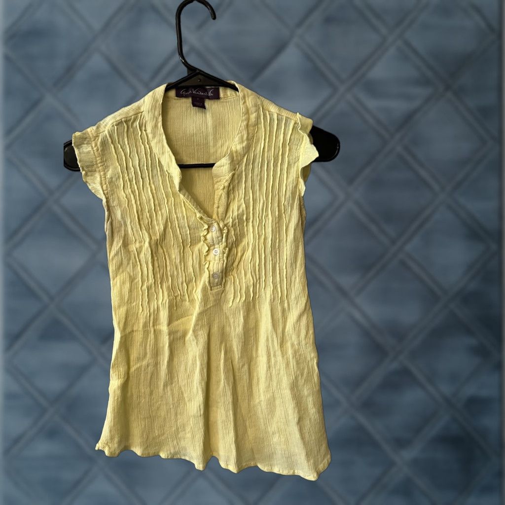 Gloria Vanderbilt VINTAGE Gloria Vanderbilt Women's Tank Top Small Yellow Sleeveless Linen V-Neck 80s Casual Office Size S / US 4 / IT 40 - 1 Thumbnail