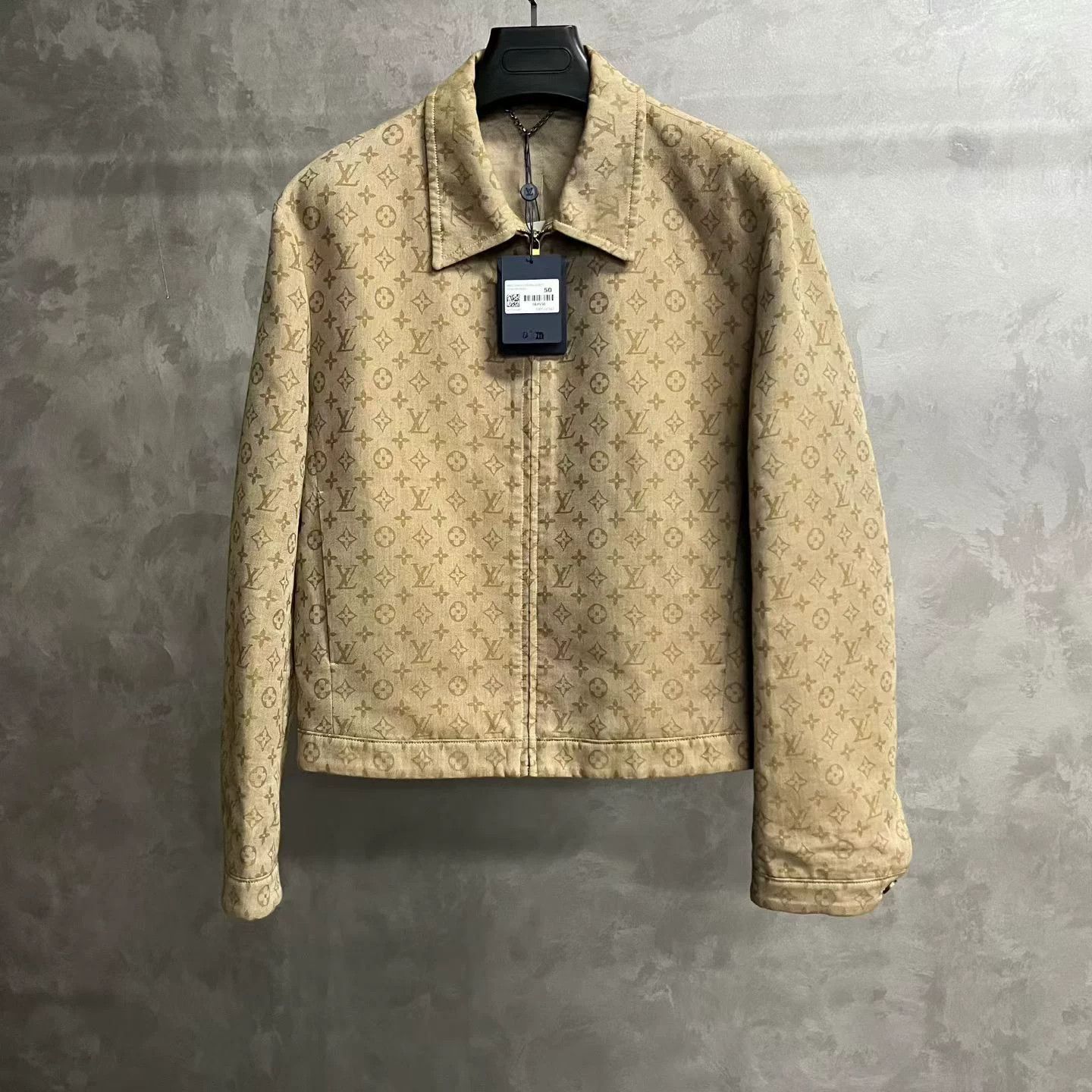 Louis Vuitton Louis Vuitton Pink Designer Casual Size 4XL / US 24-26 - 1 Thumbnail