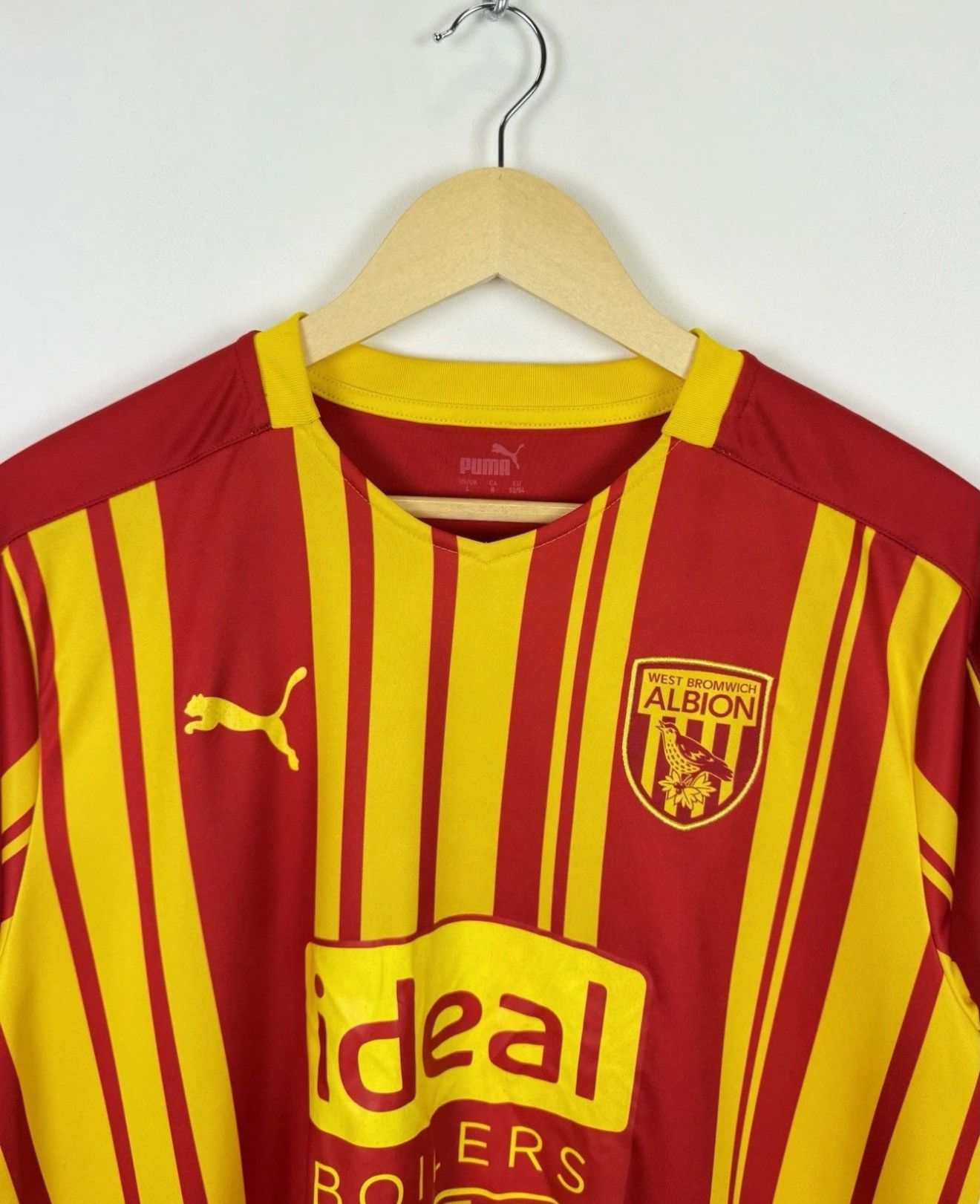Puma West Bromwich Albion 2020/2021 Soccer Jersey Football Shirt Size US L / EU 52-54 / 3 - 2 Thumbnail