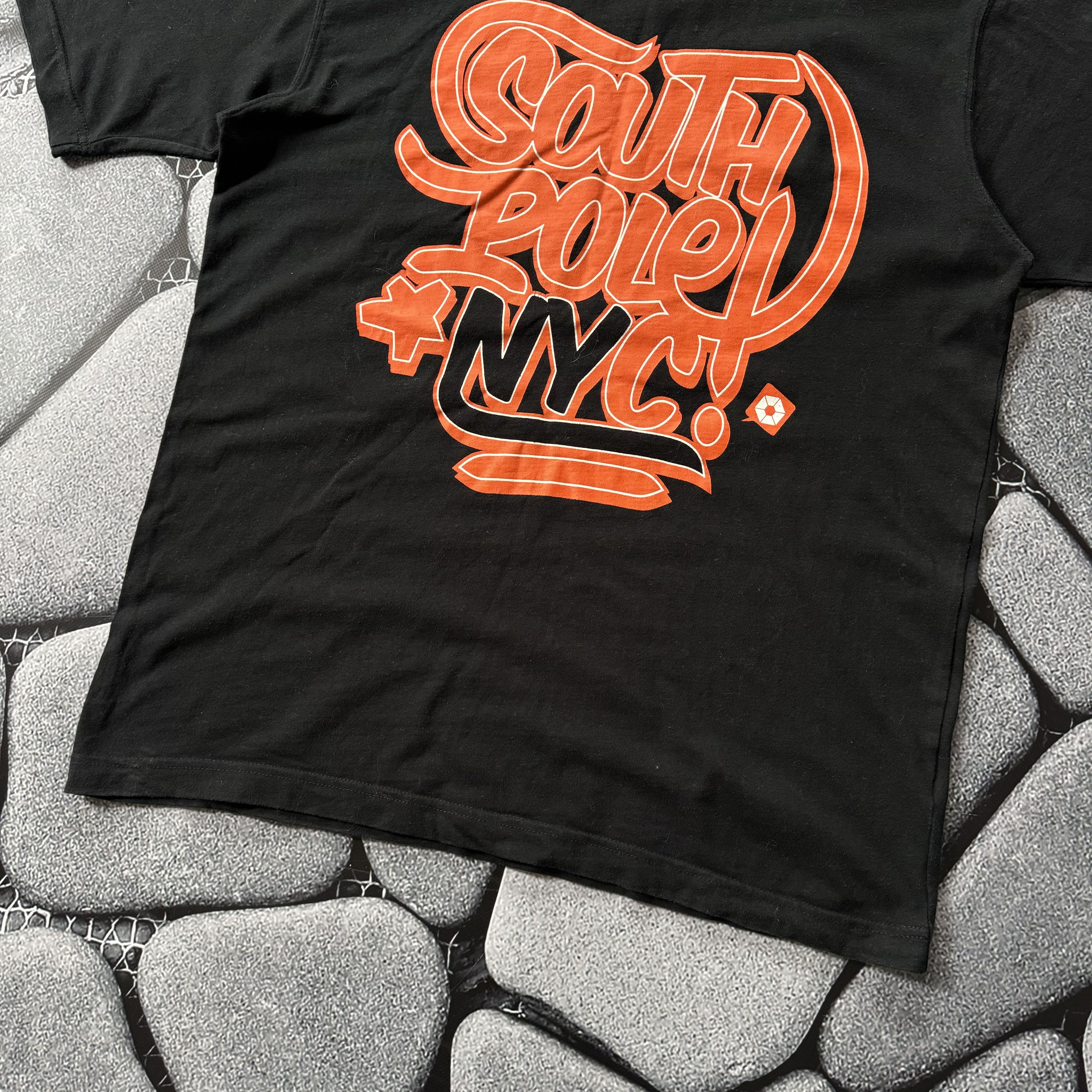 JNCO × Southpole × Vintage SOUTHPOLE GRAFFITI PRINTED RAP T SHIRT Size US XL / EU 56 / 4 - 2 Thumbnail