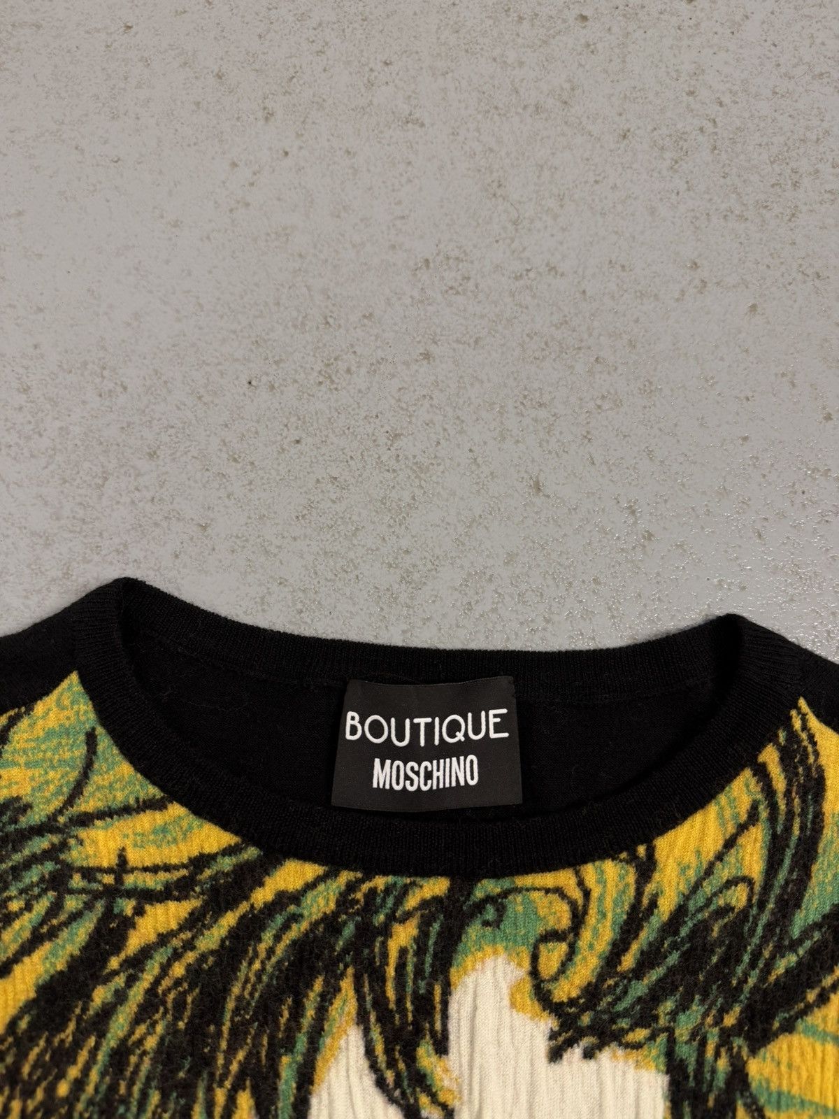 Moschino Vintage 00s Moschino Boutique Portrait Cable Knitted Sweater Size S / US 4 / IT 40 - 6 Thumbnail