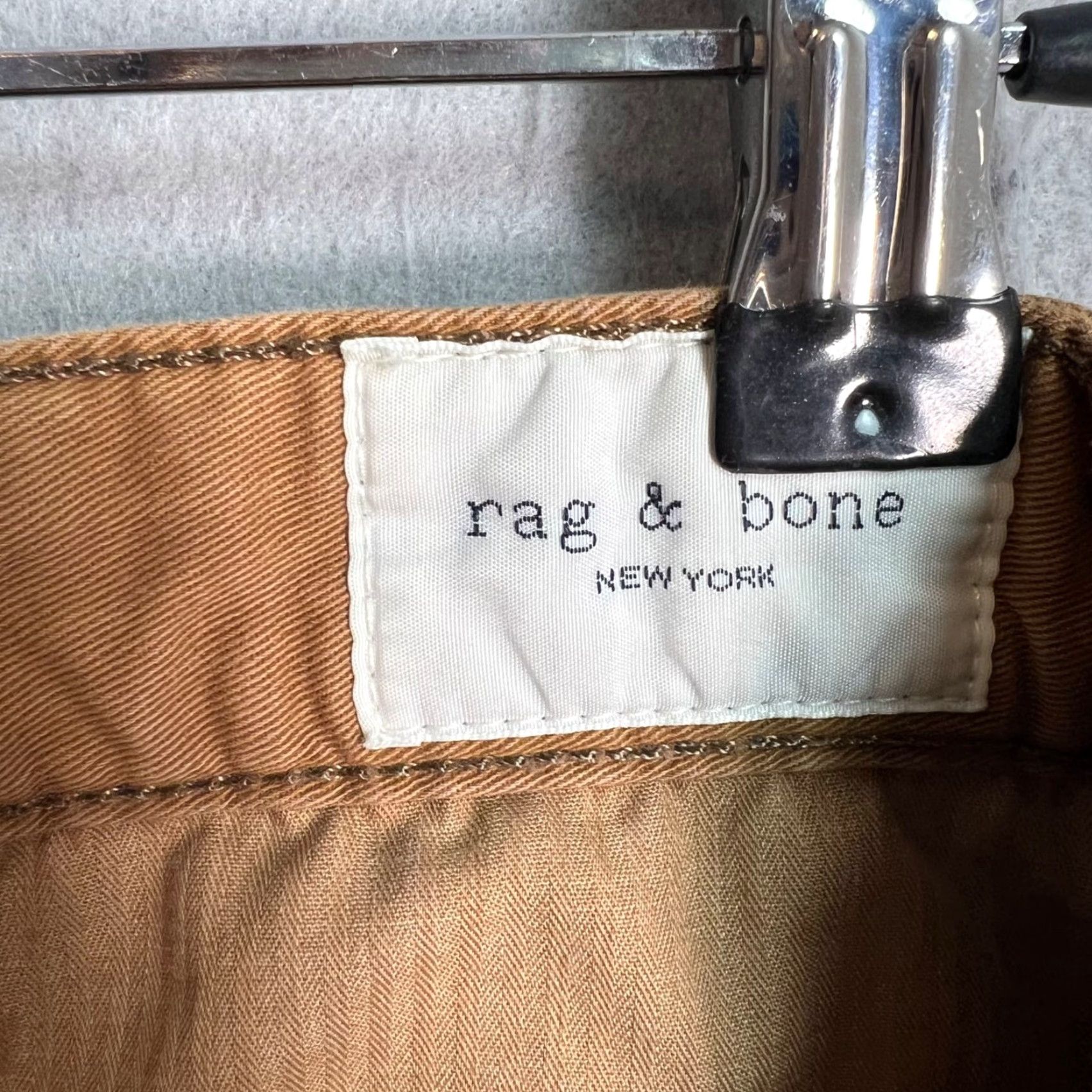 Rag & Bone Rag & Bone Men's Chino Pants - 29 Slim Tapered Beige Cotton Blend Flat Front Inseam 30 - Vintage? No - Preppy Casual Size US 29 - 3 Thumbnail