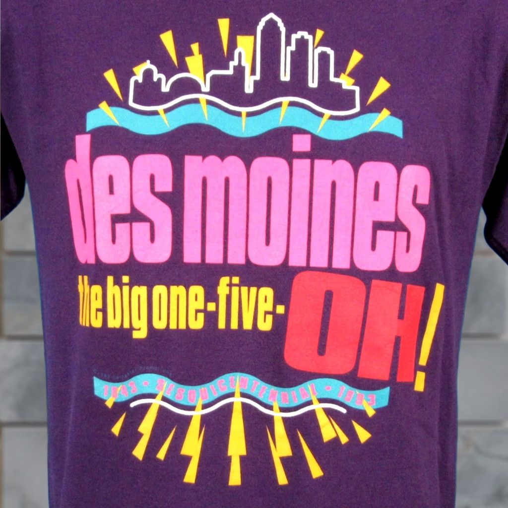 Vintage VINTAGE 1993 DES MOINES IOWA CITY SKYLINE T-Shirt SMALL/MEDIUM 80s 90s Men Size US S / EU 44-46 / 1 - 1 Thumbnail