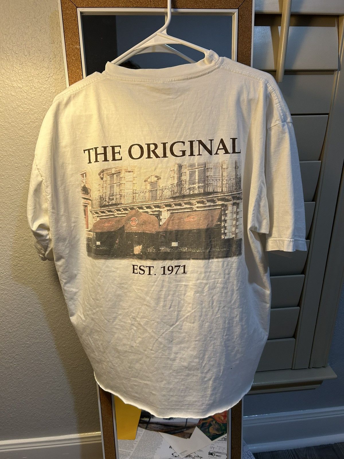 Hard Rock Cafe × Vintage Vintage 90s Hard Rock Cafe London Heavyweight T-Shirt Size US XL / EU 56 / 4 - 2 Thumbnail