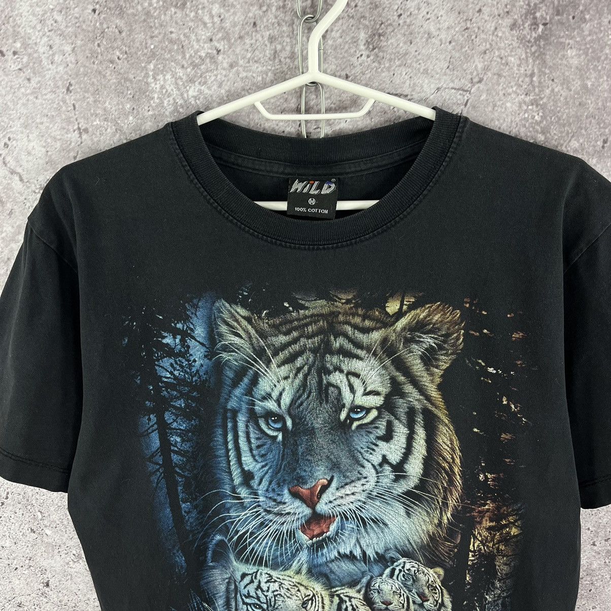 Vintage Vintage Wild Animal Tee Big Double Logo Tiger Size M Size US M / EU 48-50 / 2 - 2 Thumbnail