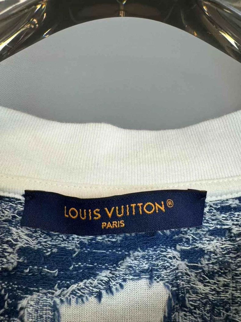 Louis Vuitton Louis Vuitton White and blue jacquard seaweed knit short sl Size US XL / EU 56 / 4 - 3 Thumbnail