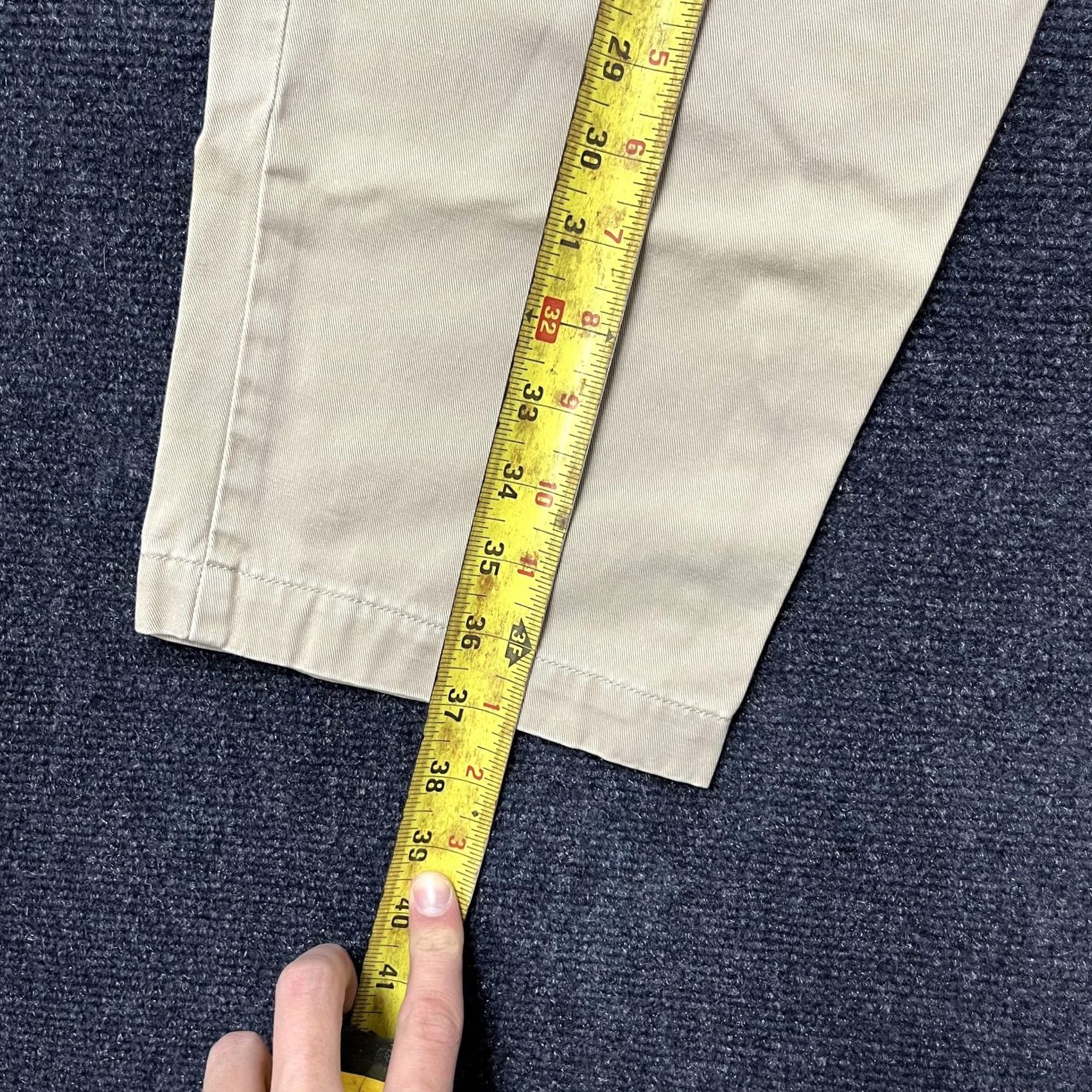 Tommy Hilfiger Tommy Hilfiger Pants Womens 18 Regular Khaki Beige Pleated Chino Dress Casual Work Size 40" / US 18 - 4 Thumbnail