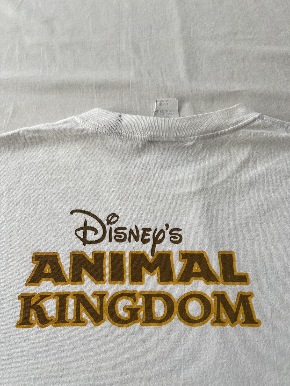 Disney Vintage 90s Disney Animal Kingdom White T-shirt Size US L / EU 52-54 / 3 - 14 Thumbnail