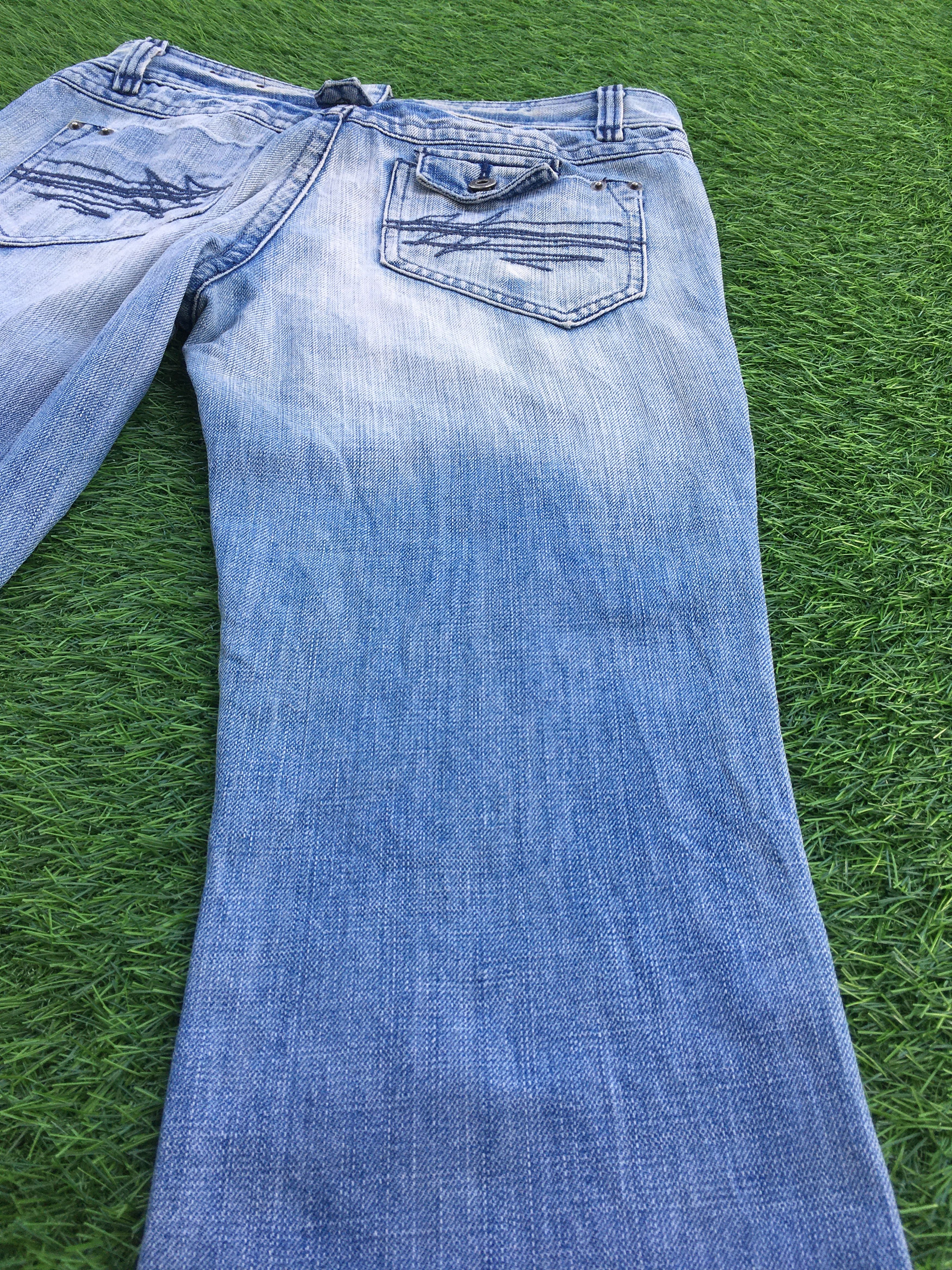 Designer × Jean Low Waist Distressed Bootcut Flare Jeans D-949 Size 28" / US 6 / IT 42 - 8 Thumbnail