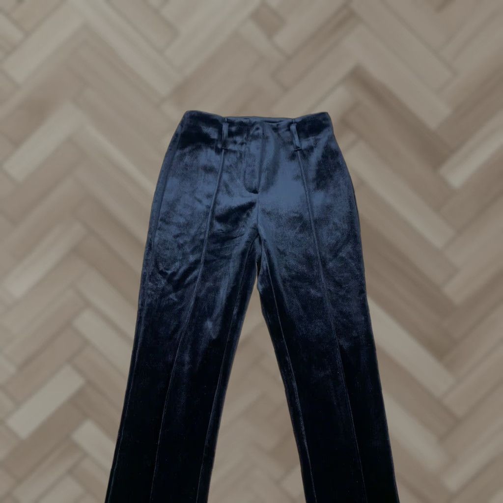 River Island River Island Velvet Pants Women 8R Black Skinny Dress Pants Size 30" / US 8 / IT 44 - 1 Thumbnail