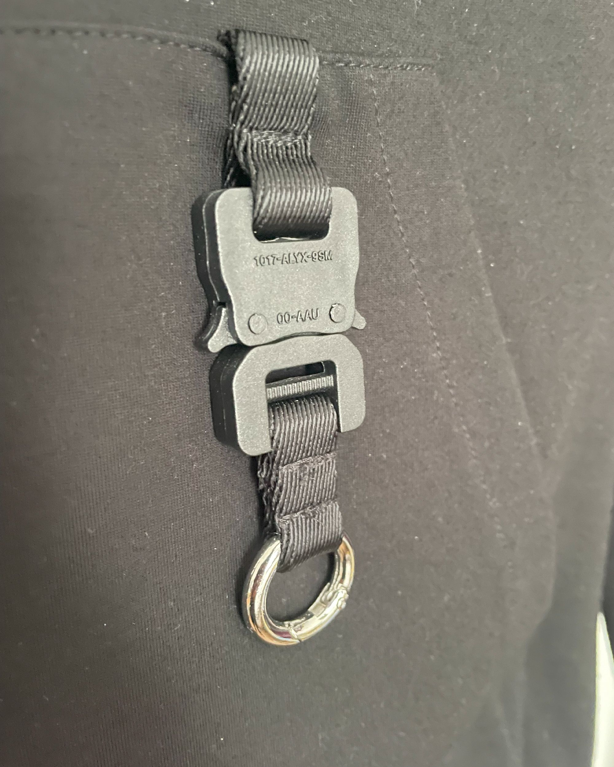 1017 ALYX 9SM Alyx Buckle Detail Hoodie Size US M / EU 48-50 / 2 - 2 Thumbnail