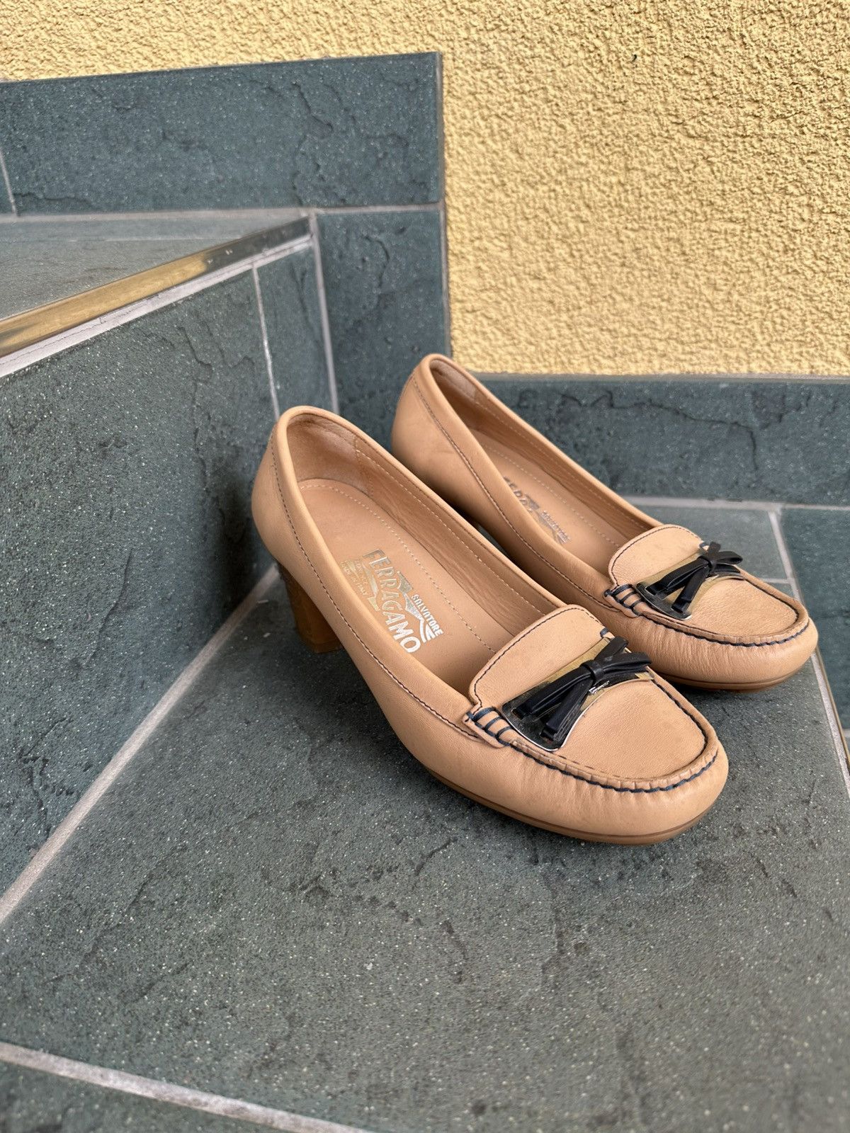 Salvatore Ferragamo Salvatore Ferragamo Women Heels Brown Beige Vintage Italy Size US 6 / IT 36 - 3 Thumbnail