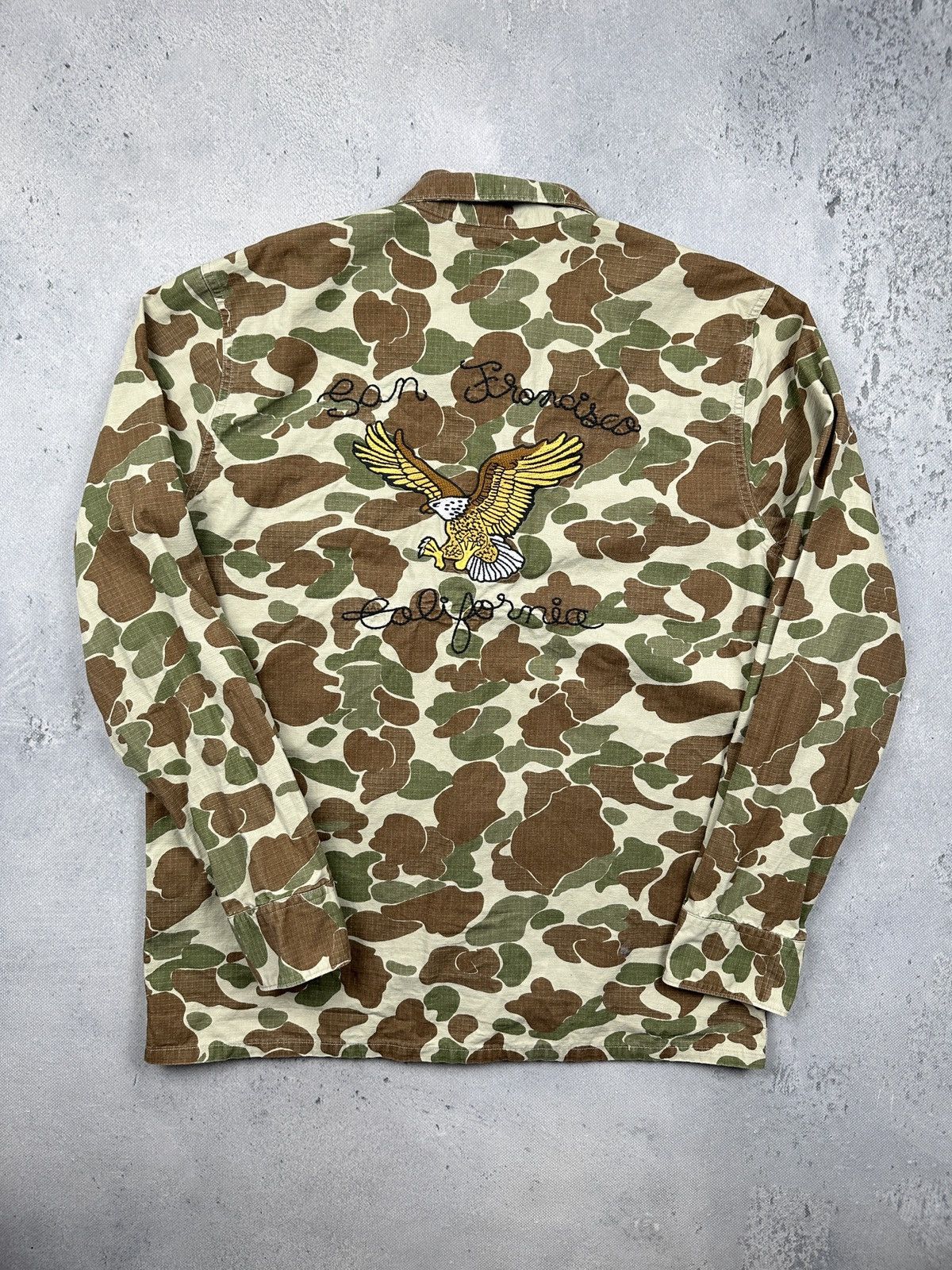 Levi's Vintage Levi’s San Francisco Camo Overshirt Eagle Embroidery Size US L / EU 52-54 / 3 - 2 Thumbnail