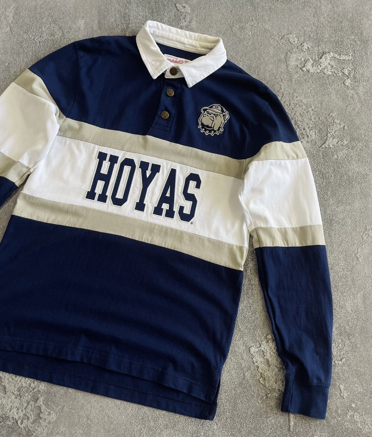 Mitchell & Ness Mitchell & Ness Georgetown HOYAS NCAA Long Sleeve Big LoGo Size US S / EU 44-46 / 1 - 2 Thumbnail