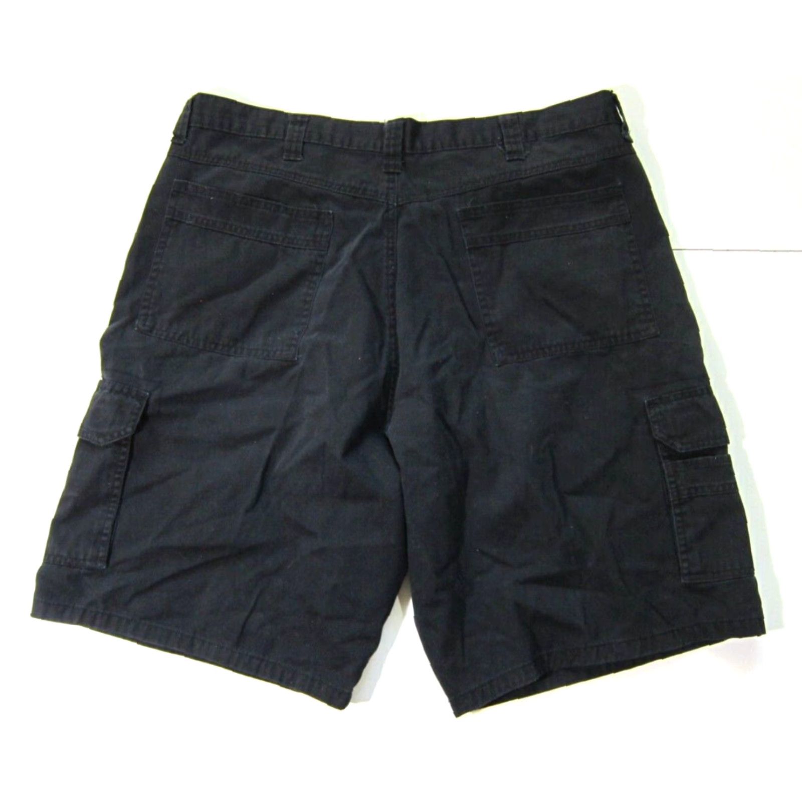 Wrangler Wrangler Cargo Short Men 40 Black 100% Cotton Pocket Authentic Issue Size US 40 / EU 56 - 2 Thumbnail