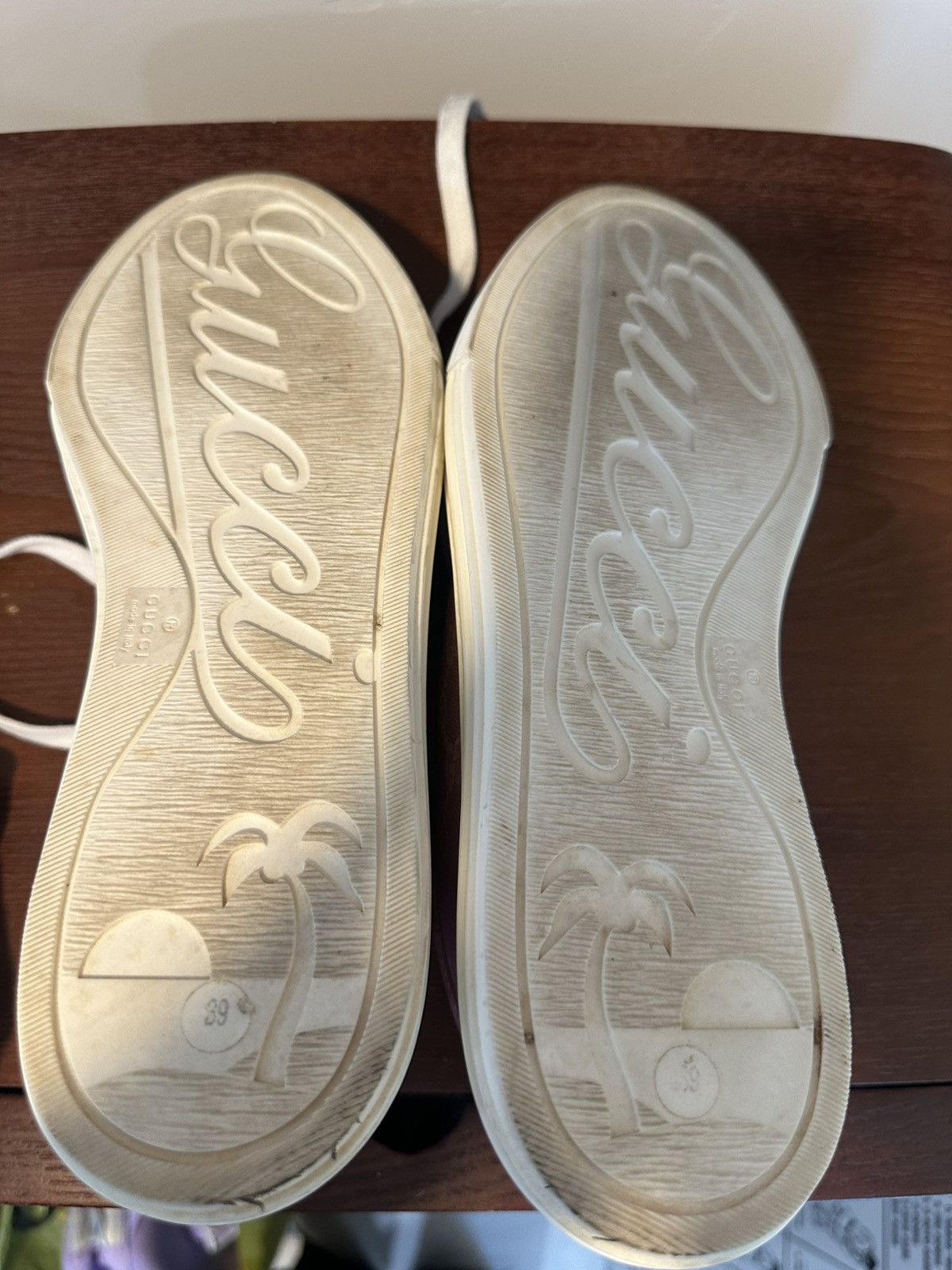 Gucci Gucci low tops 9.5 US Size US 8 / IT 38 - 3 Thumbnail