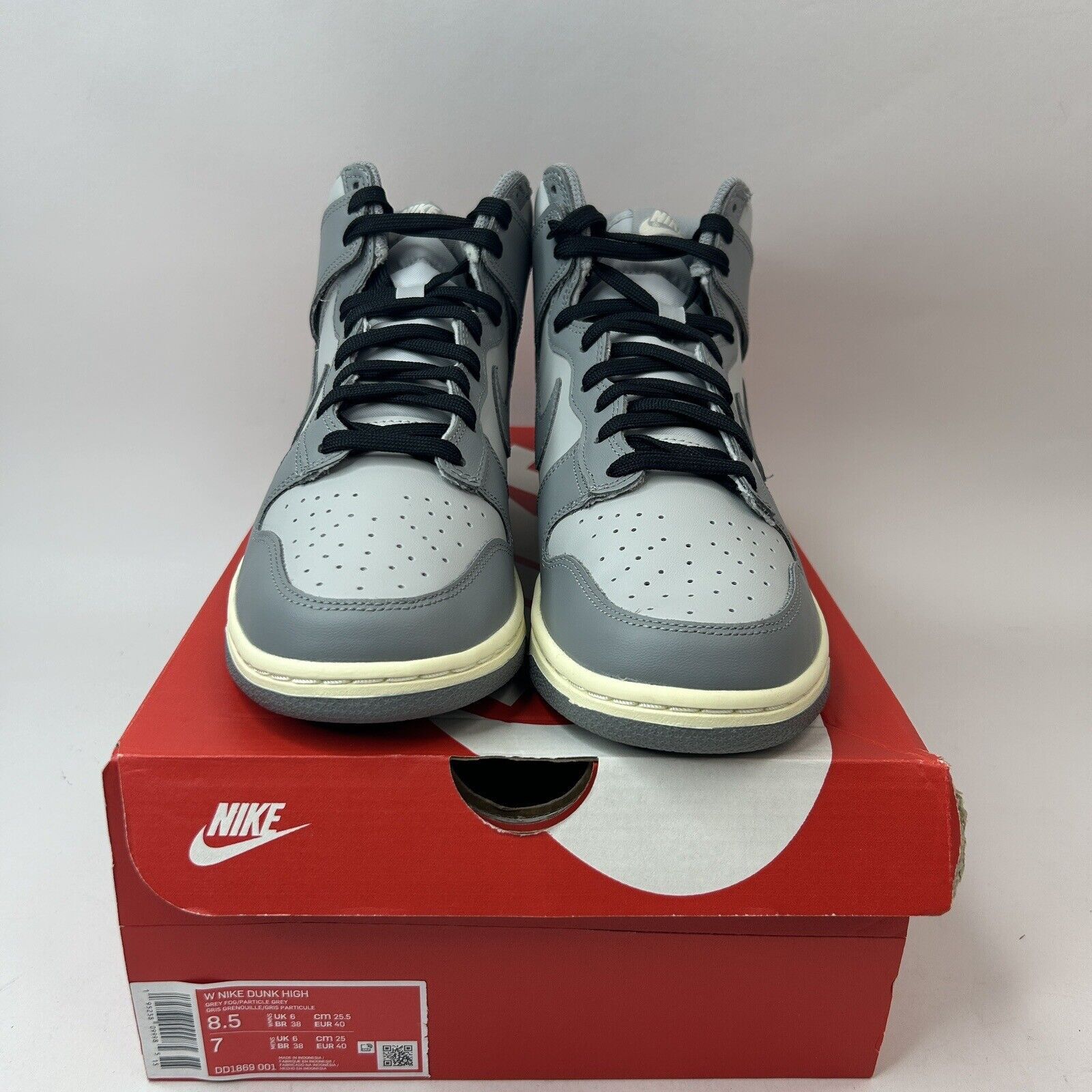 Nike Nike Dunk High WMNS “Aged Grey/Grey Sail” 2023 Size US 8.5 / IT 38.5 - 2 Thumbnail