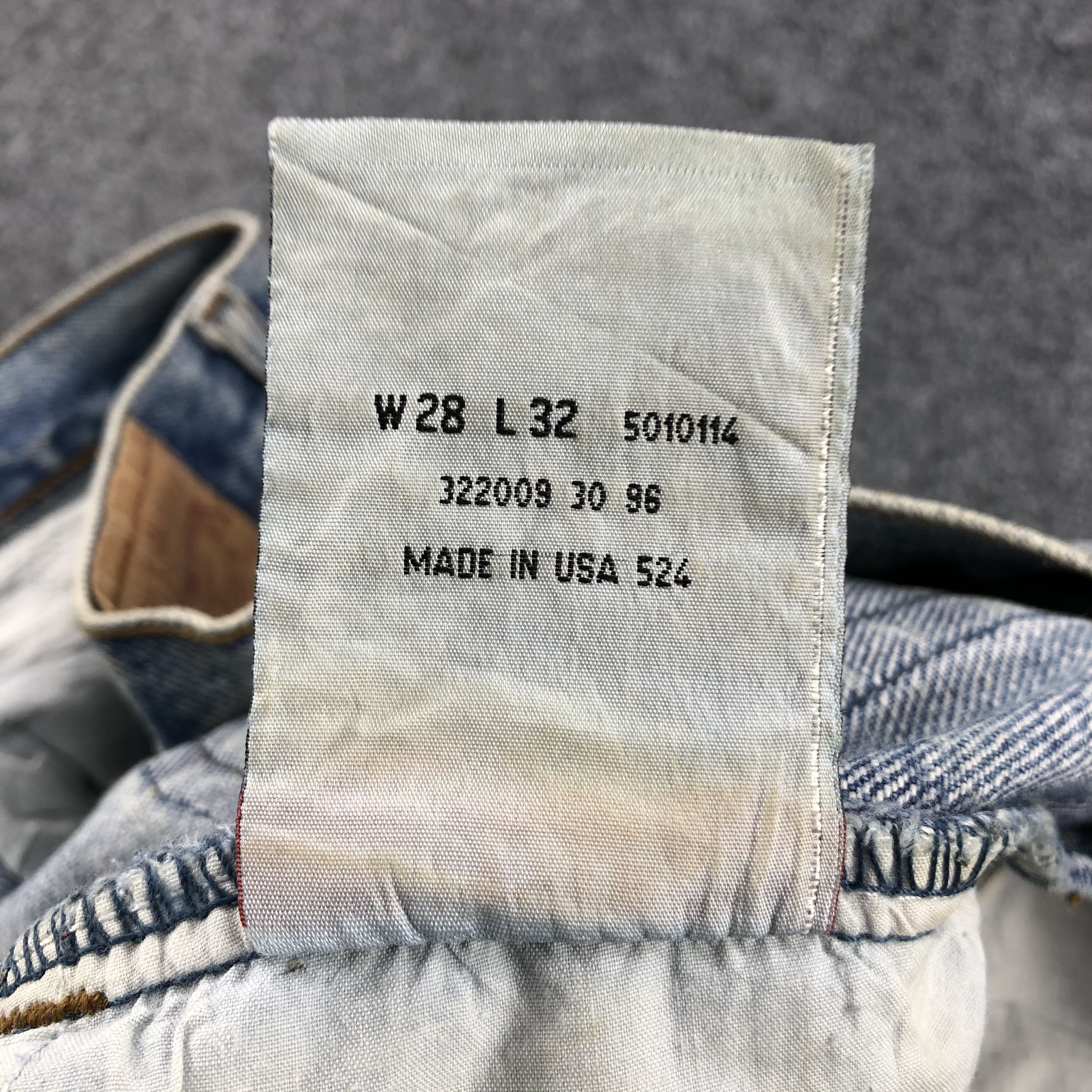 Levi's × Vintage Vintage 90s Light Wash Levis 501 Jeans-JM1599 Size US 29 - 10 Thumbnail