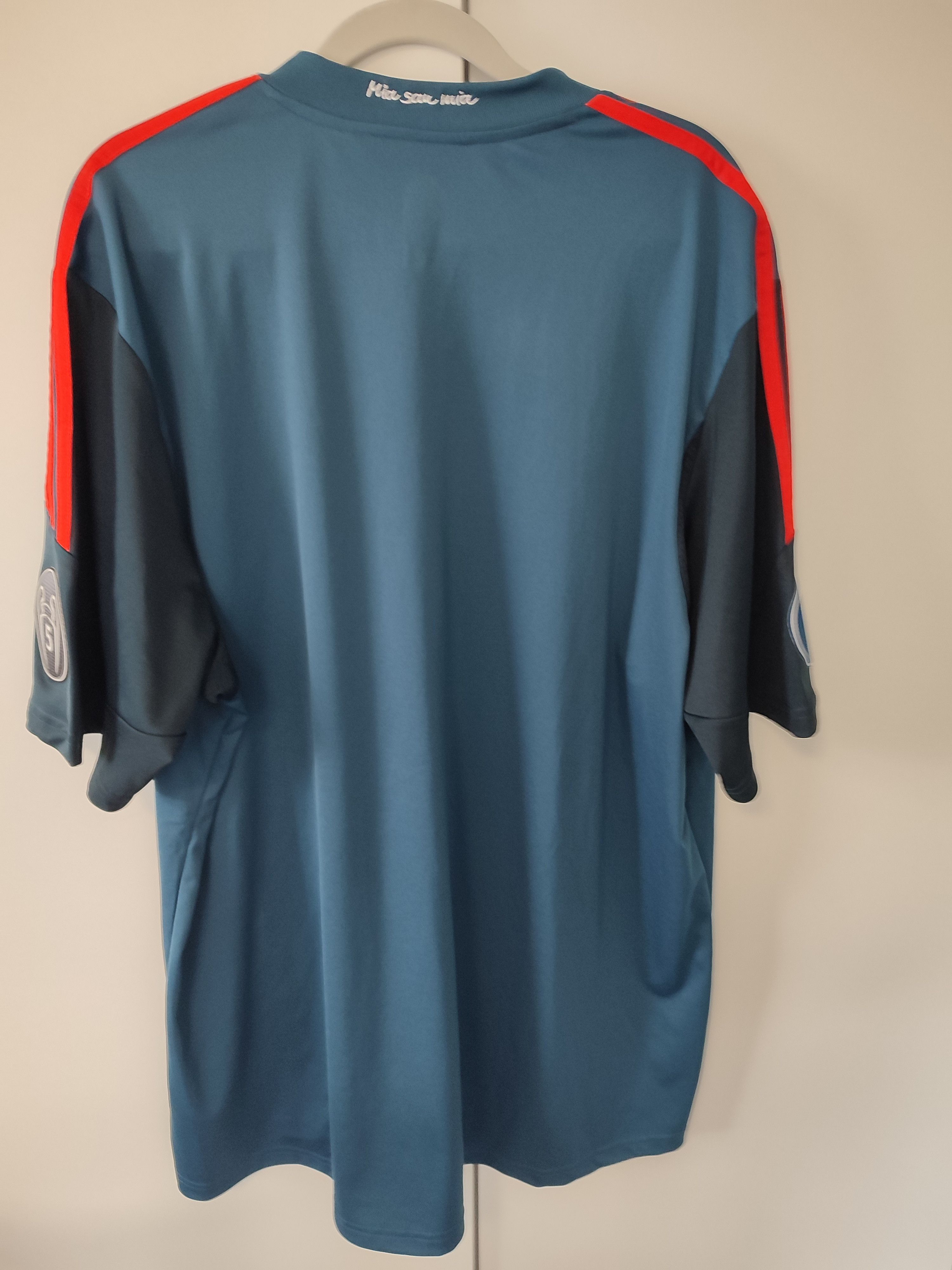 Adidas FC BAYERN MUNICH 2013/2014 THIRD FOOTBALL XL Size US XL / EU 56 / 4 - 19 Thumbnail
