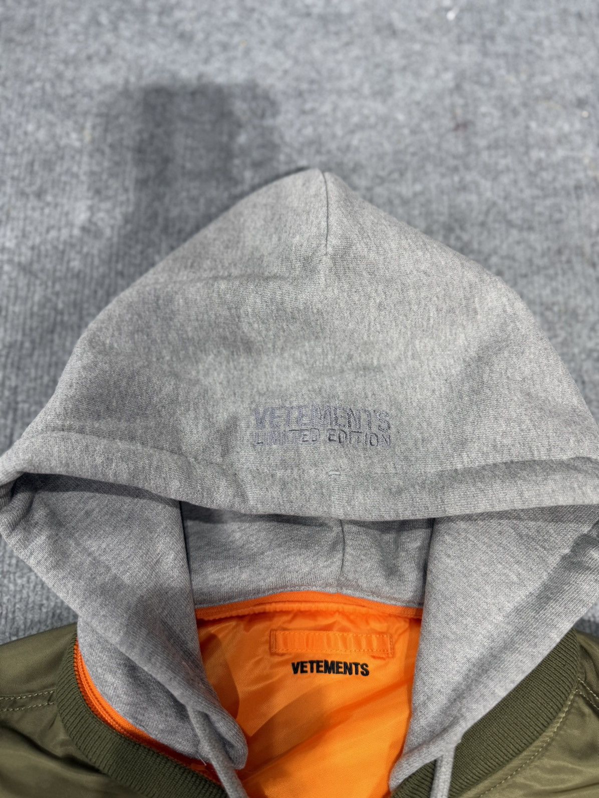 Vetements FW2018 - VETEMENTS - Alpha Industries - Reversible Jacket Size US L / EU 52-54 / 3 - 11 Thumbnail