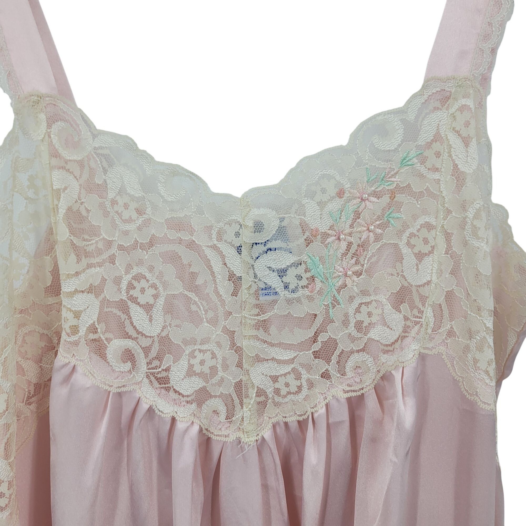 Vintage Vintage Sugar Plum Pastel Pink Nightgown Lace Trim Maxi Sz M Size ONE SIZE - 2 Thumbnail