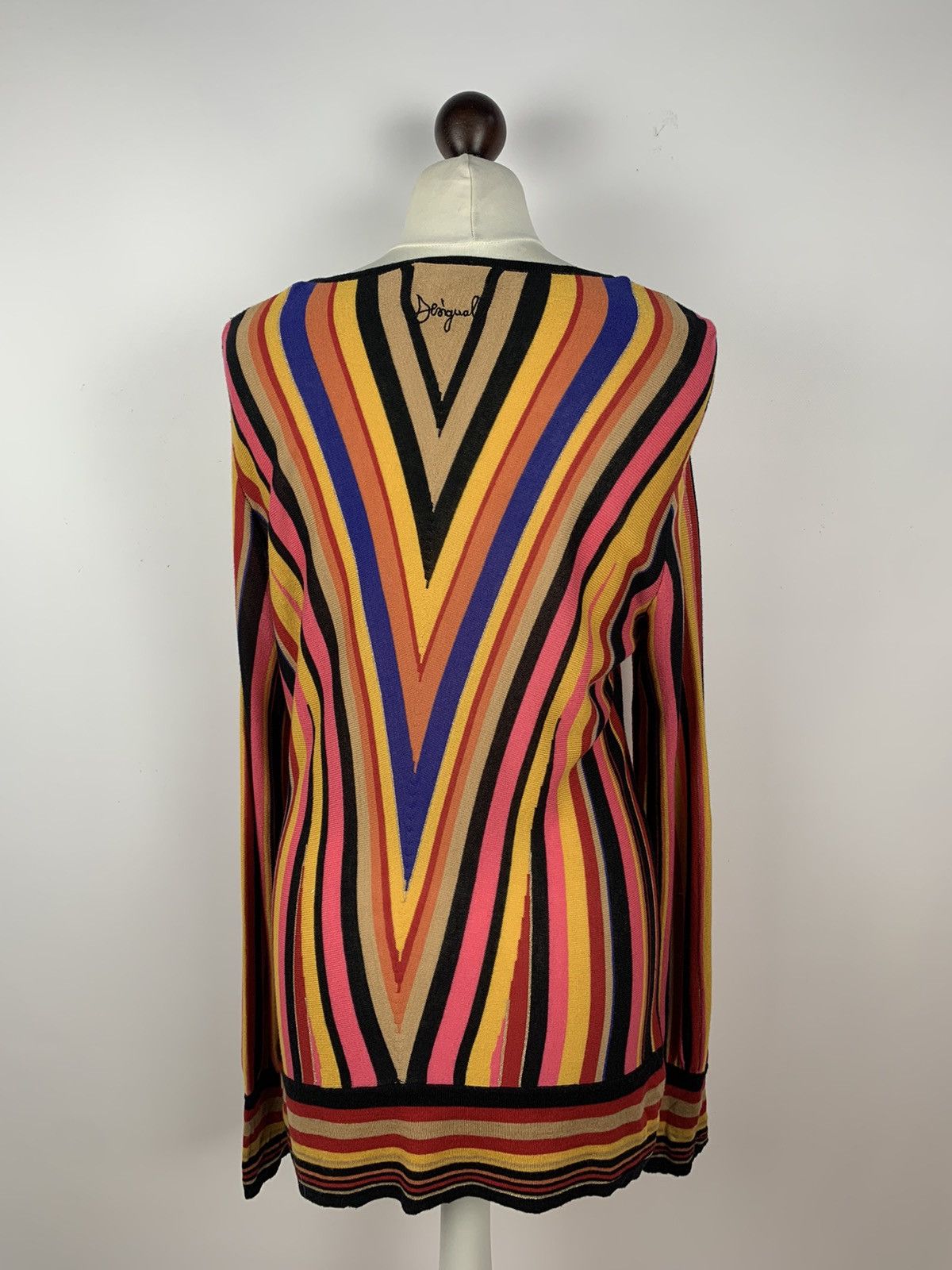 Desigual Women’s Desigual Striped V-Neck Knit Sweater Size L Y2K Art Size L / US 10 / IT 46 - 4 Thumbnail